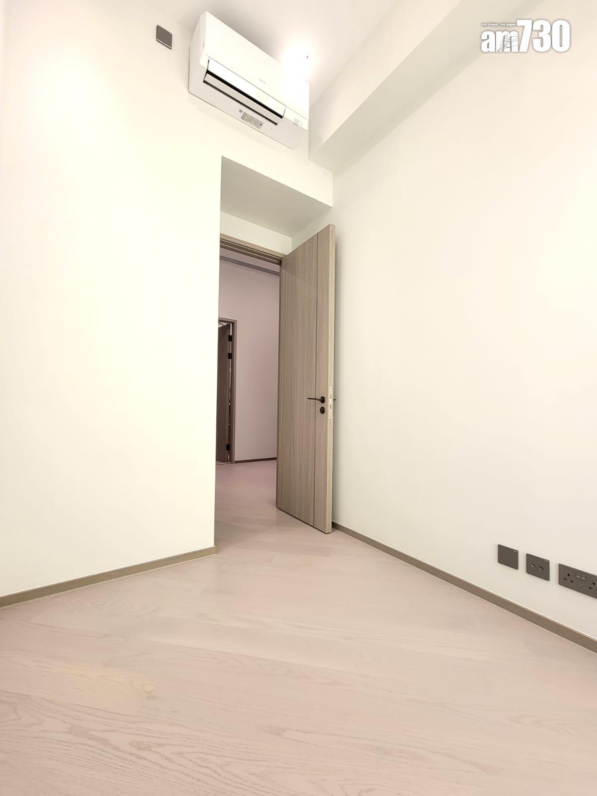 連方II示範單位|356呎兩房簡約實用 睡房採L型落地窗明亮廣闊(多圖有片)|長沙灣新盤