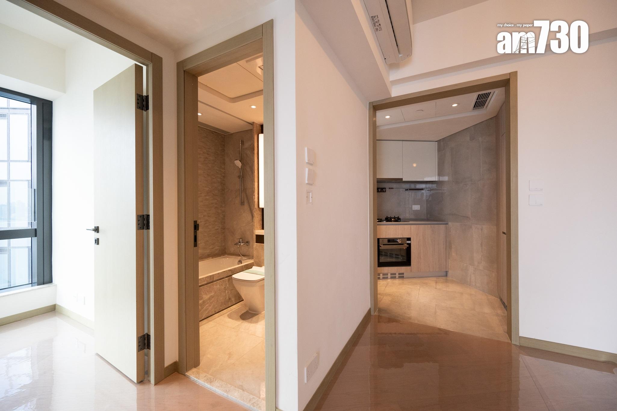 蔚藍東岸示範單位|498呎海景兩房簡約大方 嵌入式雪櫃省空間(多圖有片)