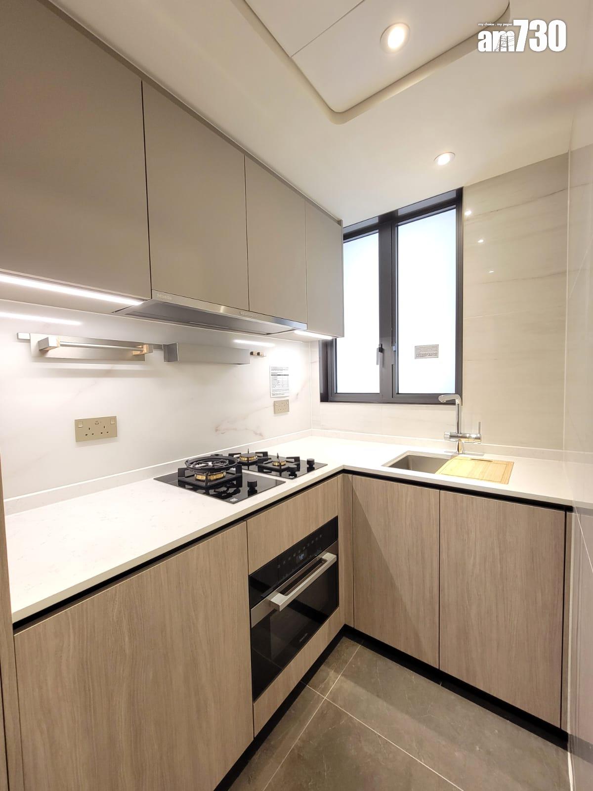 泰峯示範單位|336呎一房方正實用 550呎兩房梗廚設計 客飯廳長達5米(多圖有片)