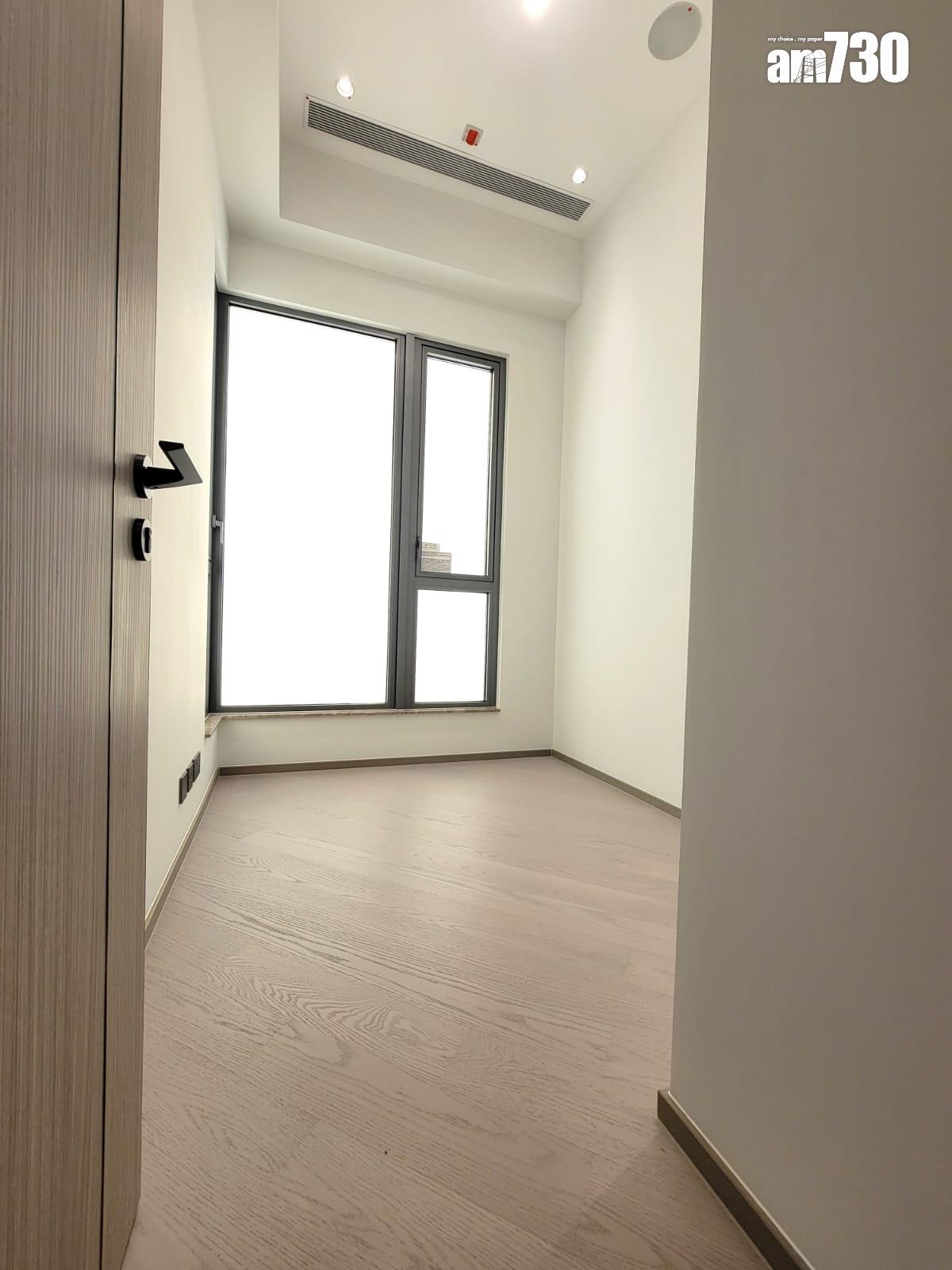 連方II示範單位|356呎兩房簡約實用 睡房採L型落地窗明亮廣闊(多圖有片)|長沙灣新盤