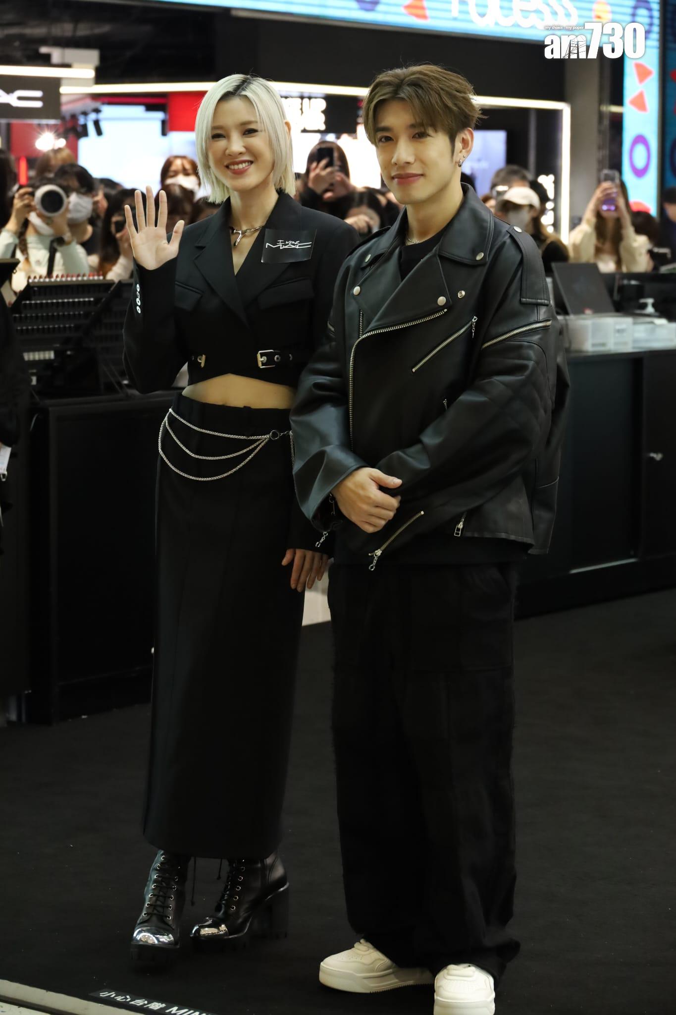 陳蕾、洪嘉豪今日同以黑Look出席化妝品活動。 (鍾式明攝)