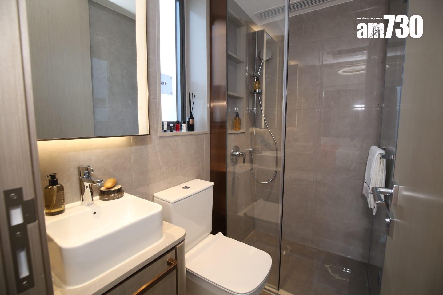 浴室為光廁。(董立華攝)