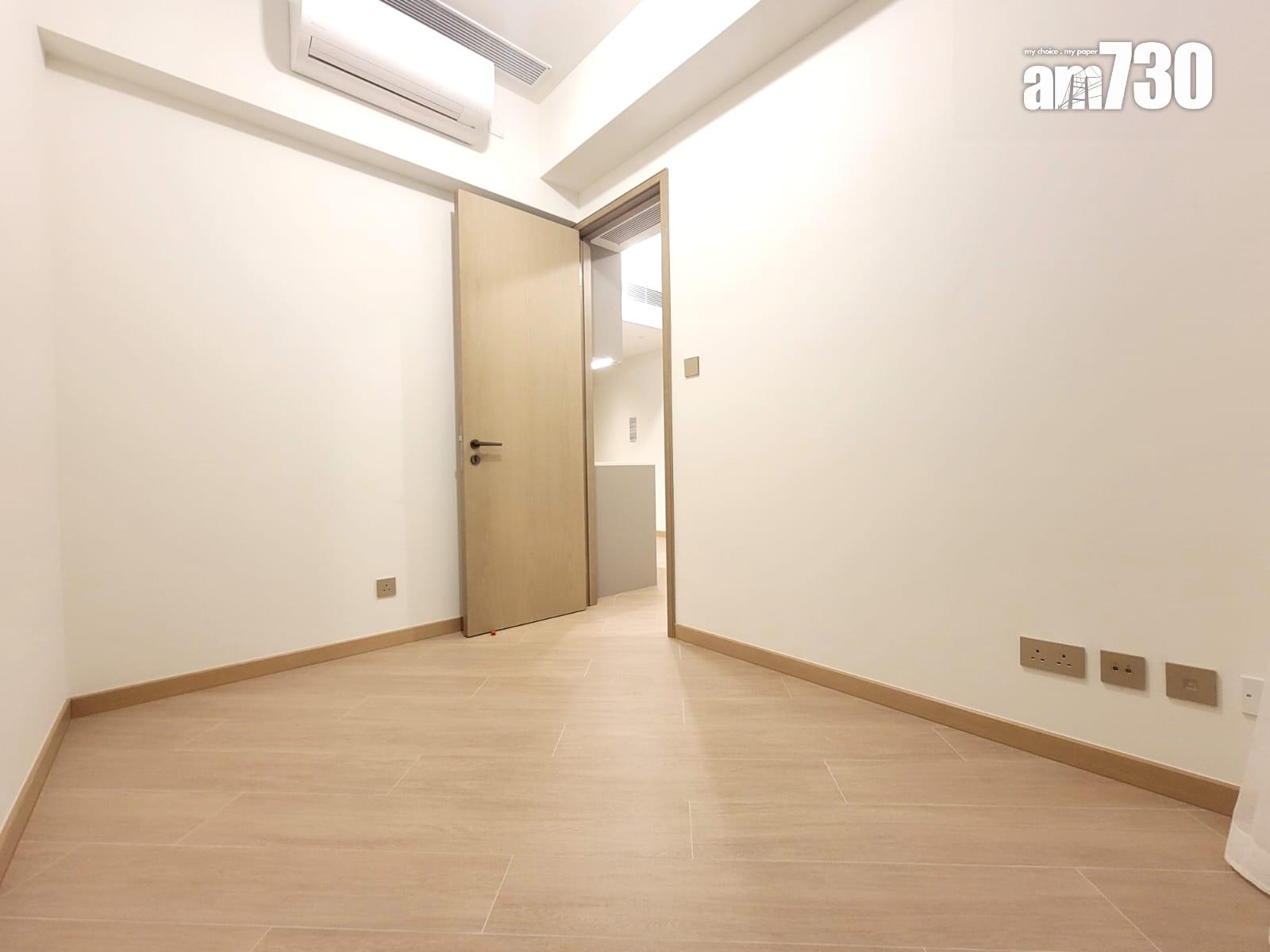 泰峯示範單位|468呎兩房有得睇!開放式廚房巧妙設計 實用與美感兼備(多圖有片)