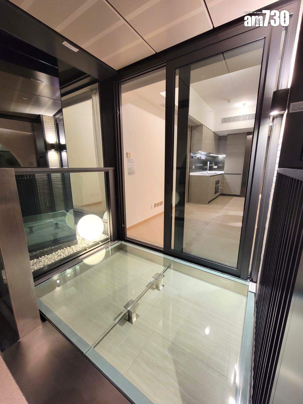 泰峯示範單位|468呎兩房有得睇!開放式廚房巧妙設計 實用與美感兼備(多圖有片)