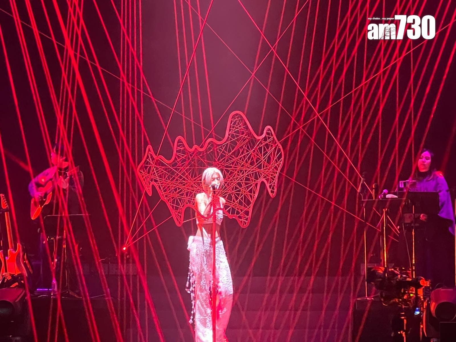 陳蕾《念》演唱會頭場。