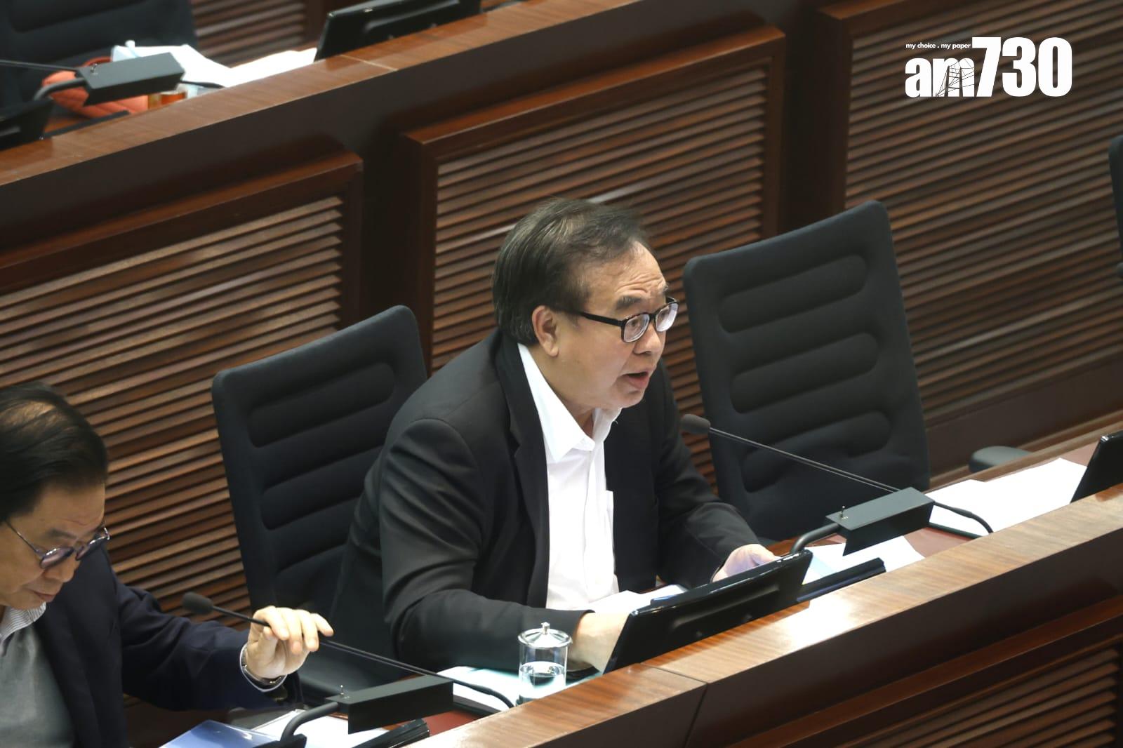 法案委員會繼續審議條文,圖為立法會議員盧偉國(林俊源攝)