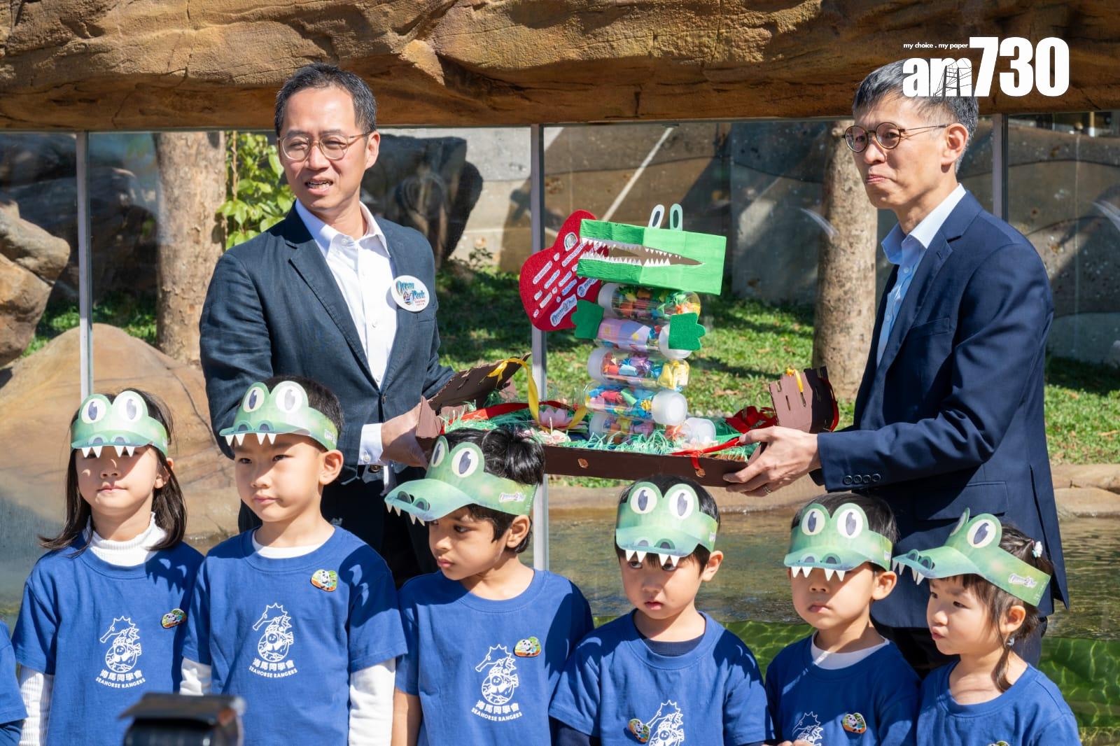 八鄉鱷魚取名「百香果」進駐海洋公園,周六起與公眾見面。(陳奕釗攝)