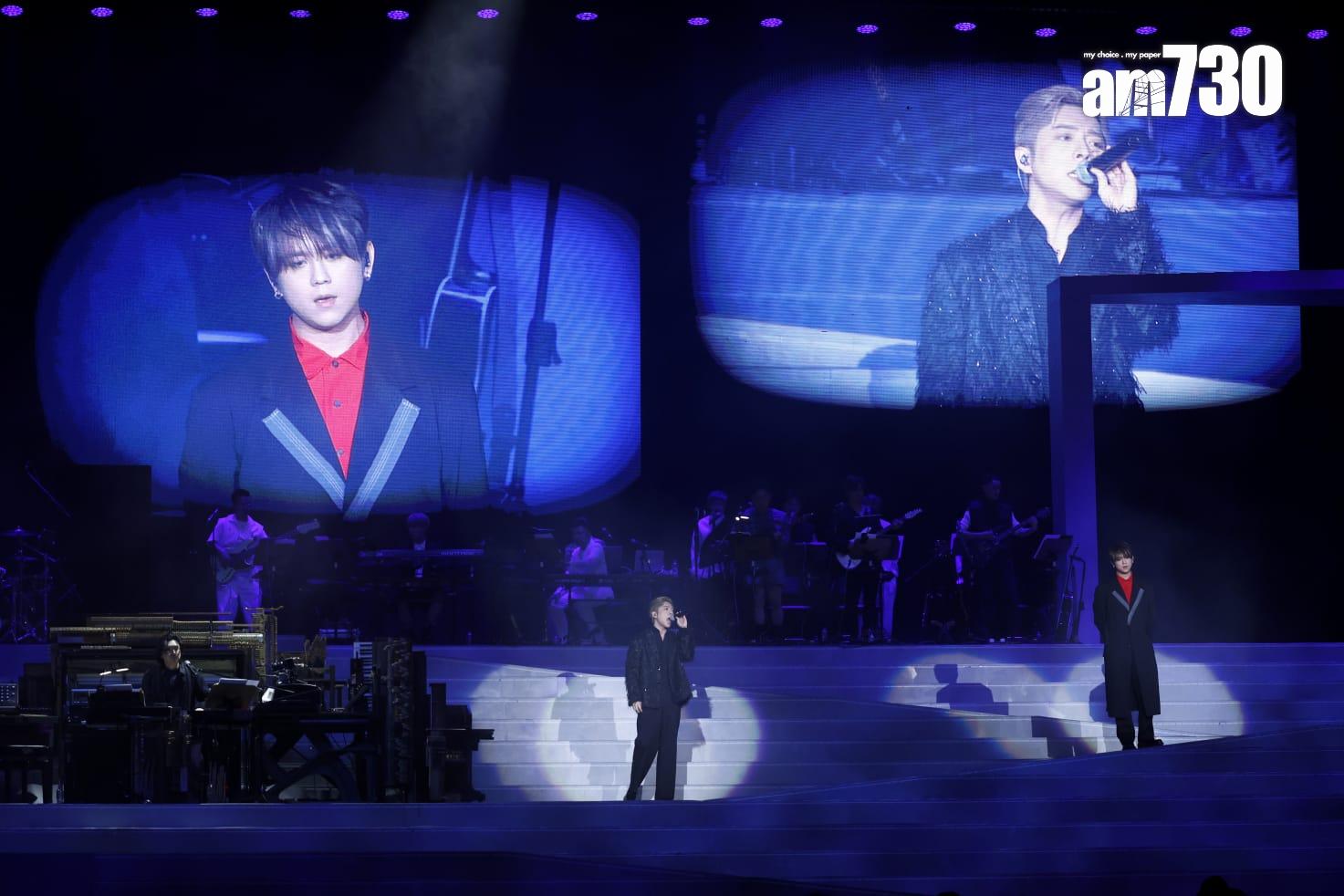 姜濤和Edan在《Blueprint of Memories, by Edward Chan》合唱《年青有為》。(林俊源攝)