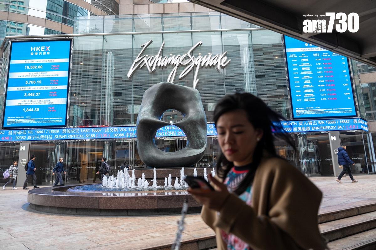 陳茂波認為,以下調股票交易印花稅刺激市場不科學。(資料圖片/林靄怡攝)