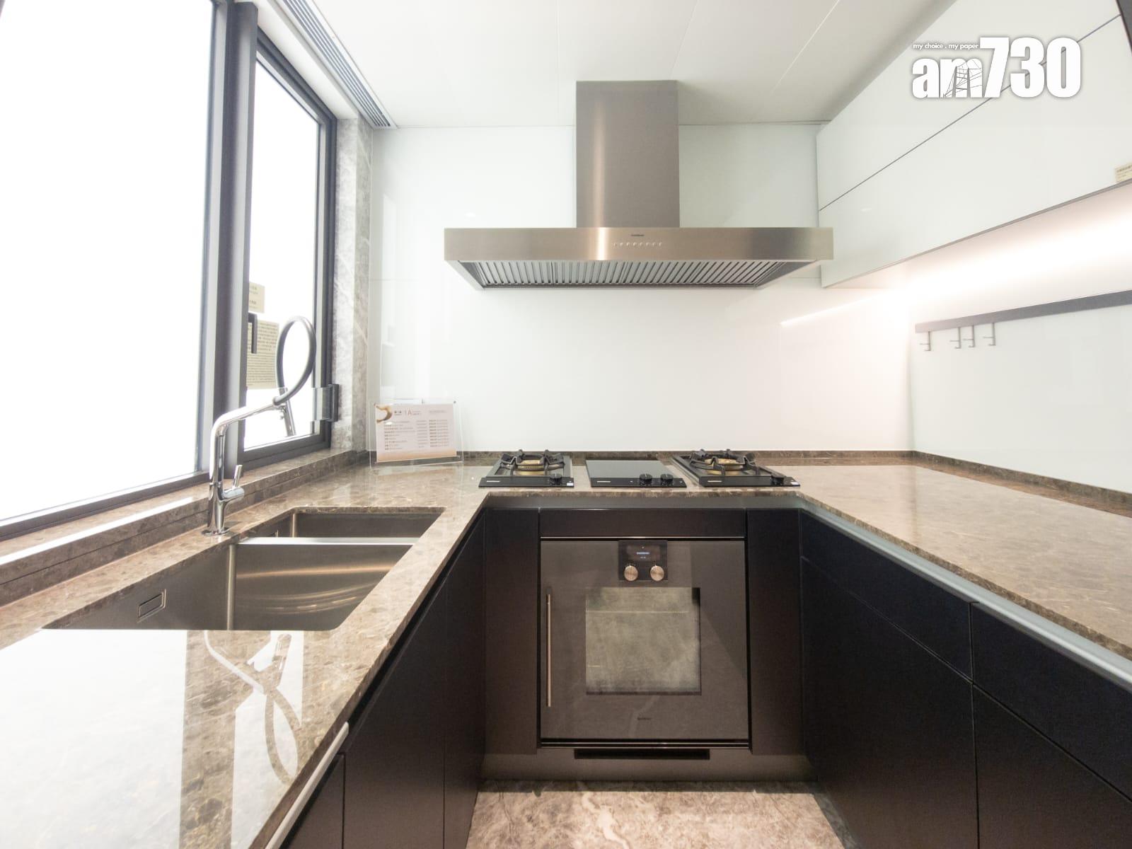 Blue Coast示範單位|1,267呎無改動四房 採巨廳大房設計 客飯廳面積達320呎(多圖有片)|黃竹坑新盤