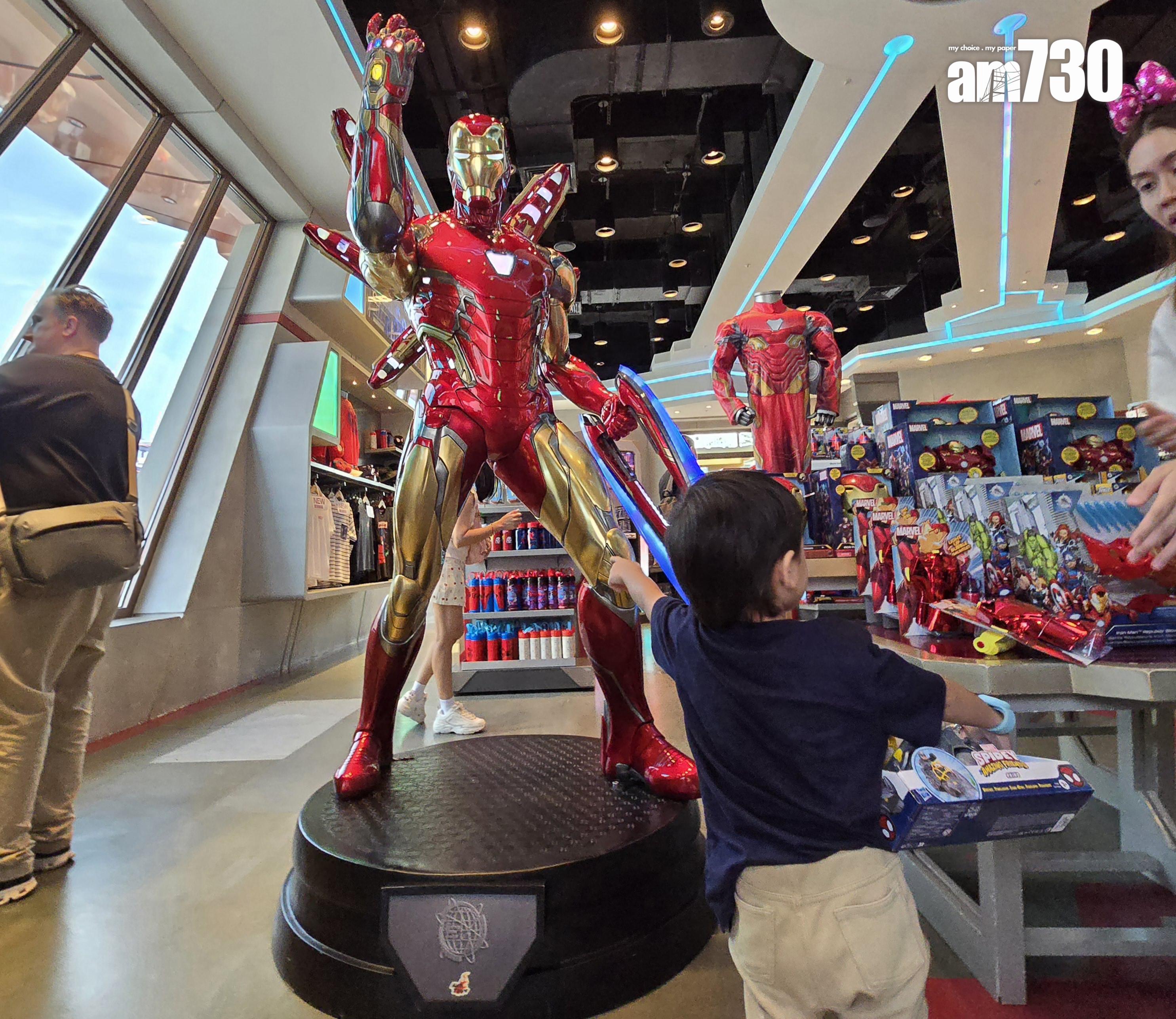 迪士尼推超級英雄主題無人機表演「超能覺醒:空中反擊戰」(李朗僑攝)