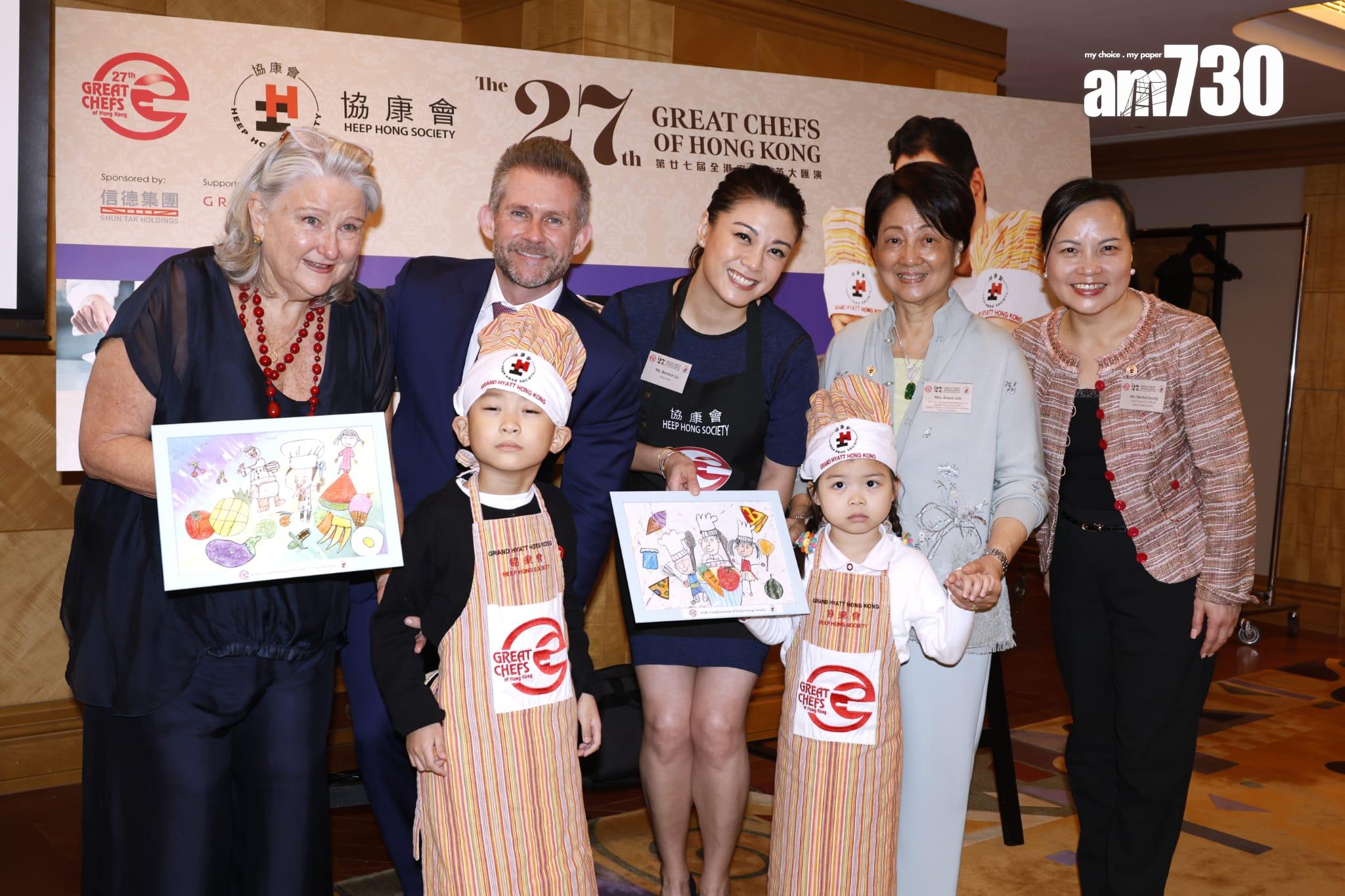 廖碧兒出席協康會舉行的「大廚小廚獻技」記者會。 (林俊源攝)