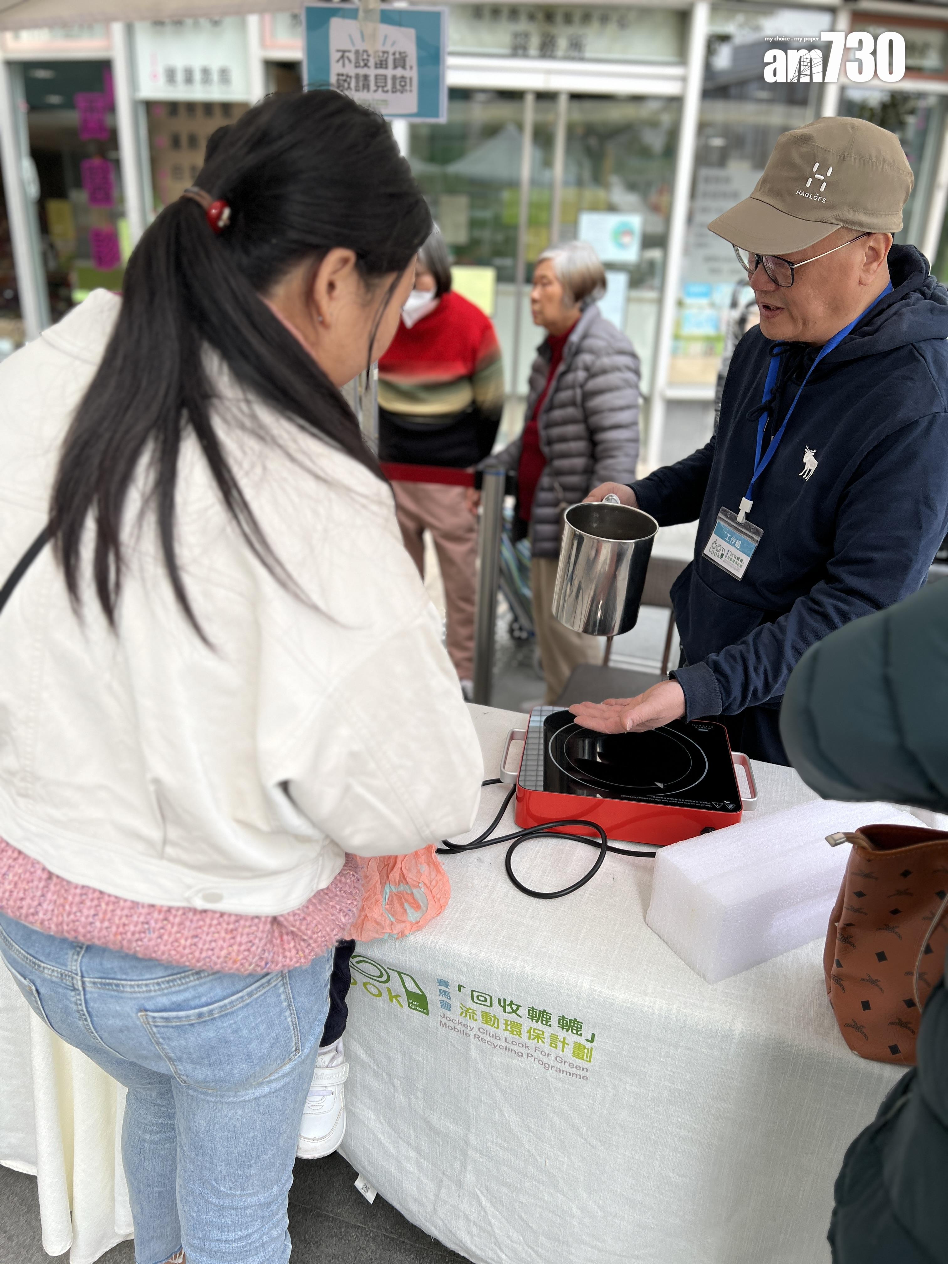 基督教家庭服務中心服務總監(環保及綠色生活)陳毅勤相信,垃圾徵費實施後,漂書換物等活動會更活躍。(受訪者提供)