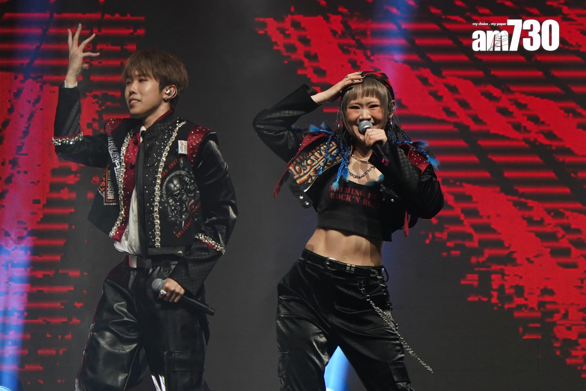 P1X3L與5G在《P1X3L 5G On Stage!》演唱會合唱掀高潮。(林靄怡攝)