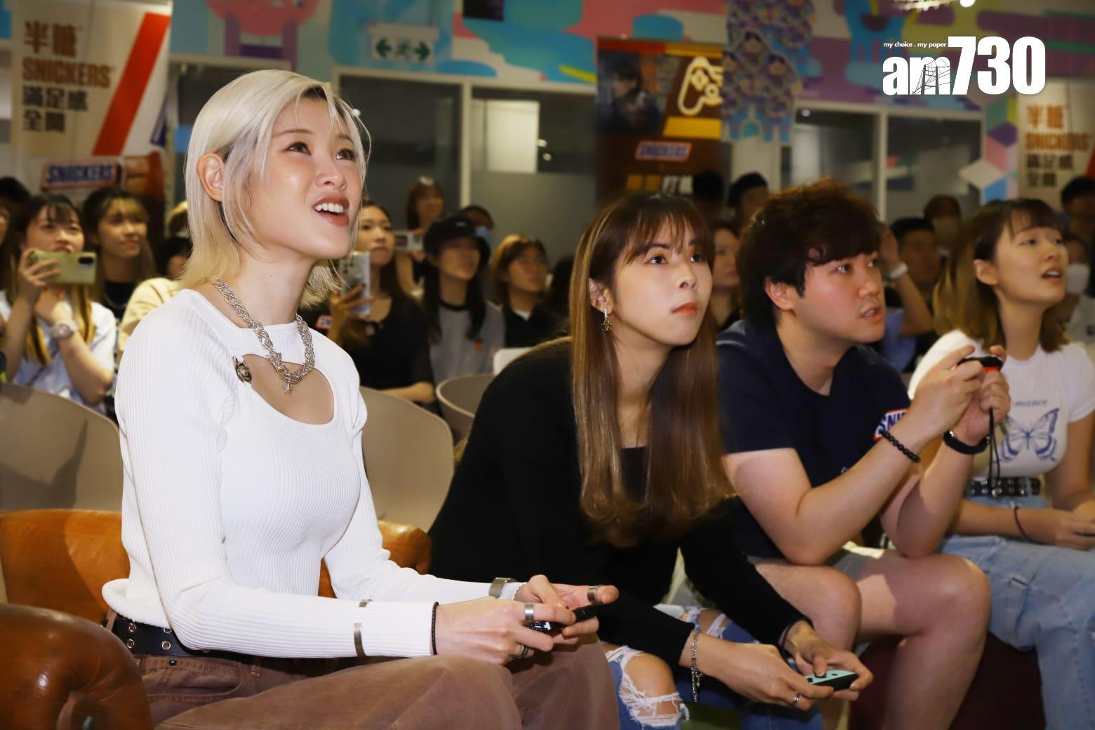 陳蕾與近百機友爭奪終極遊戲王稱號。(羅錦鴻攝)