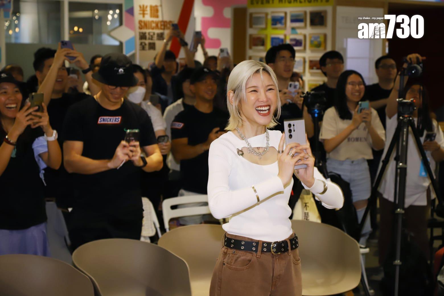 陳蕾與近百機友爭奪終極遊戲王稱號。(羅錦鴻攝)