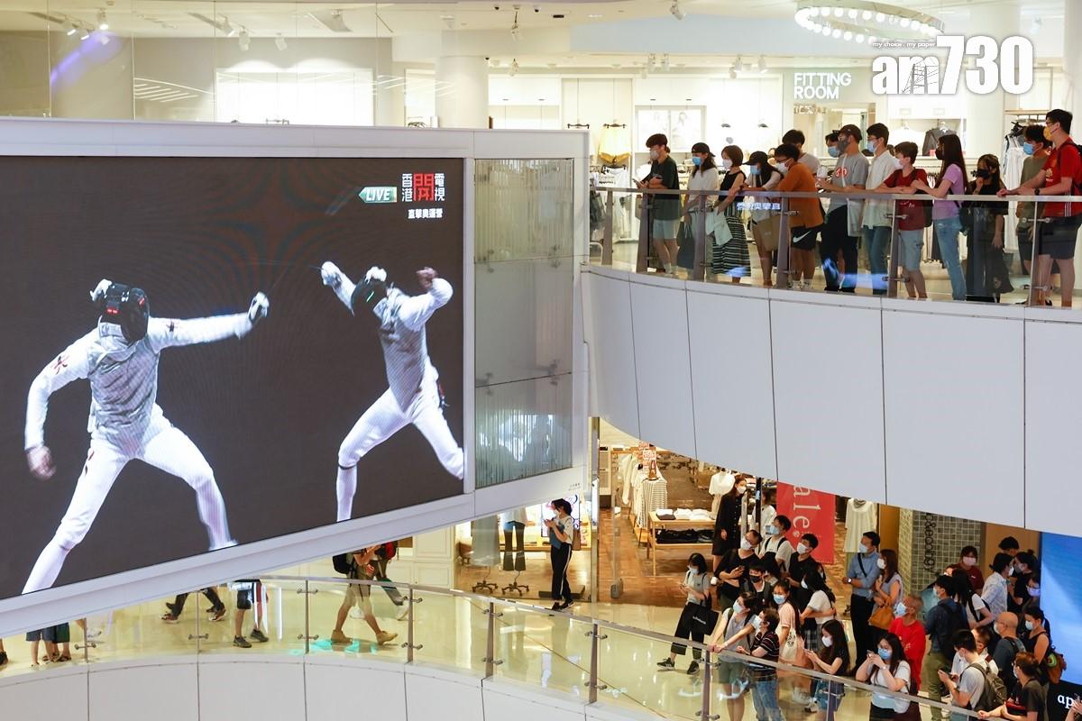 上屆奧運有不少商場轉播賽事。(資料圖片/蘇文傑攝)