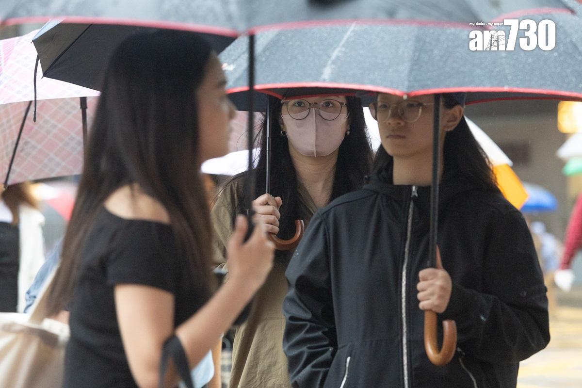 本港繼續有驟雨和雷暴。(資料圖片/蘇文傑攝)