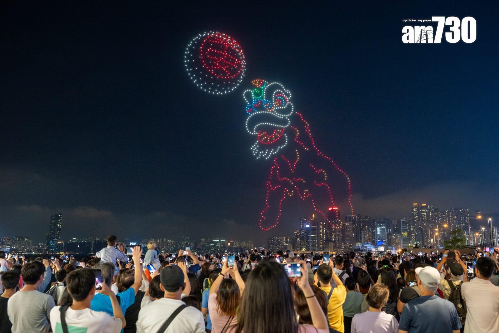 香港旅遊發展局佛誕太平清醮無人機表演。(陳奕釗攝)