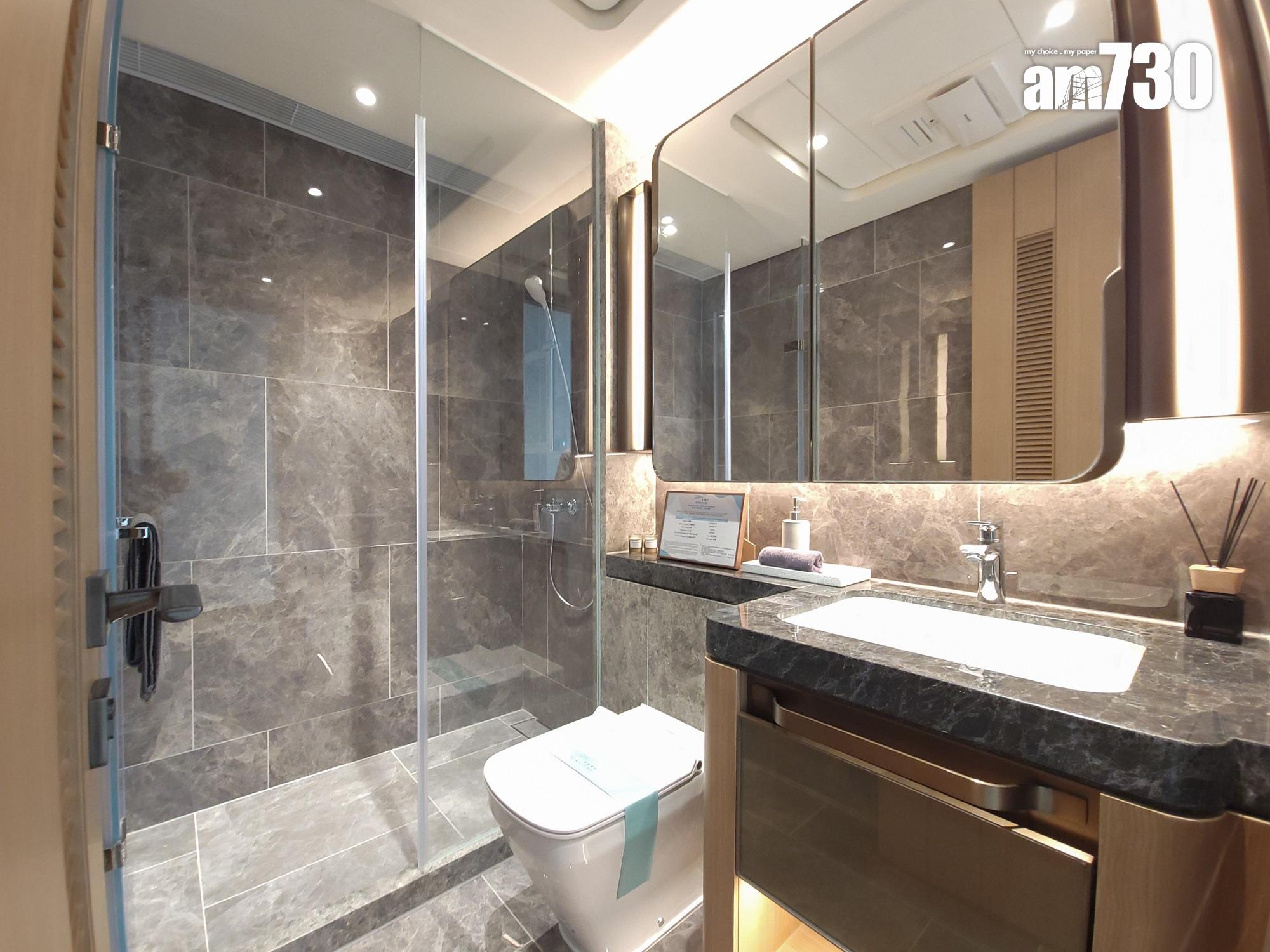 蔚藍東岸示範單位|1329呎連裝修四房享開闊維港景 設私人升降機大堂|多圖有片