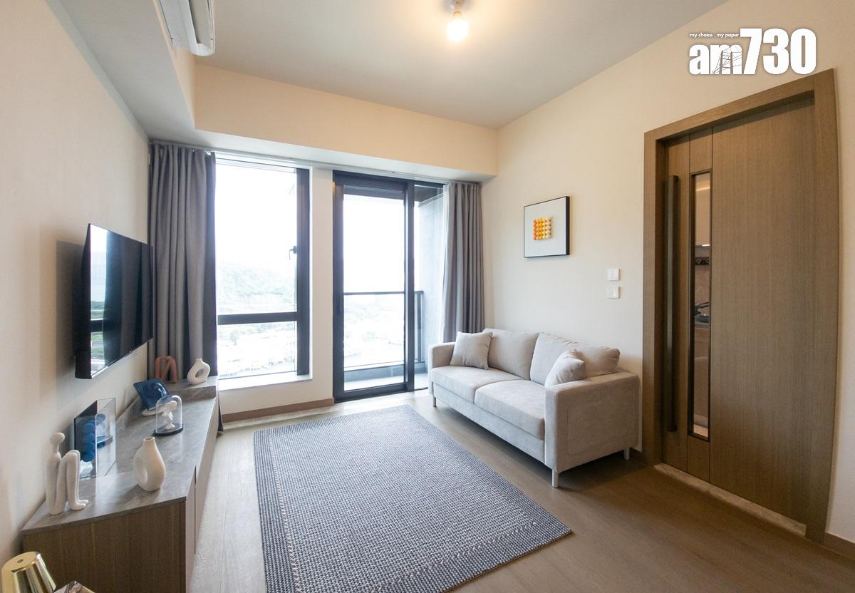 蔚藍東岸示範單位|832呎及845呎三房套木色系作主調 多儲物空間適合家庭客(多圖有片)|油塘新盤