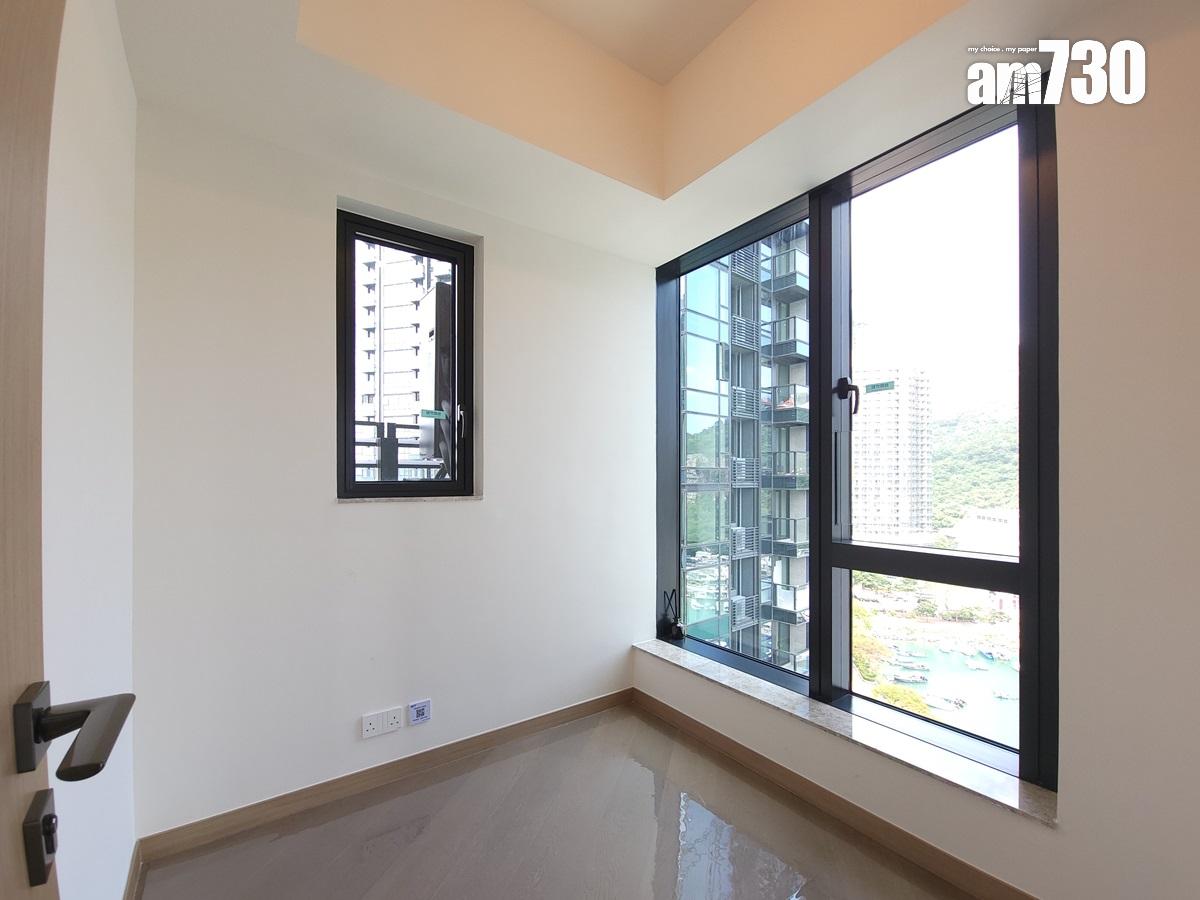 蔚藍東岸示範單位|832呎及845呎三房套木色系作主調 多儲物空間適合家庭客(多圖有片)|油塘新盤