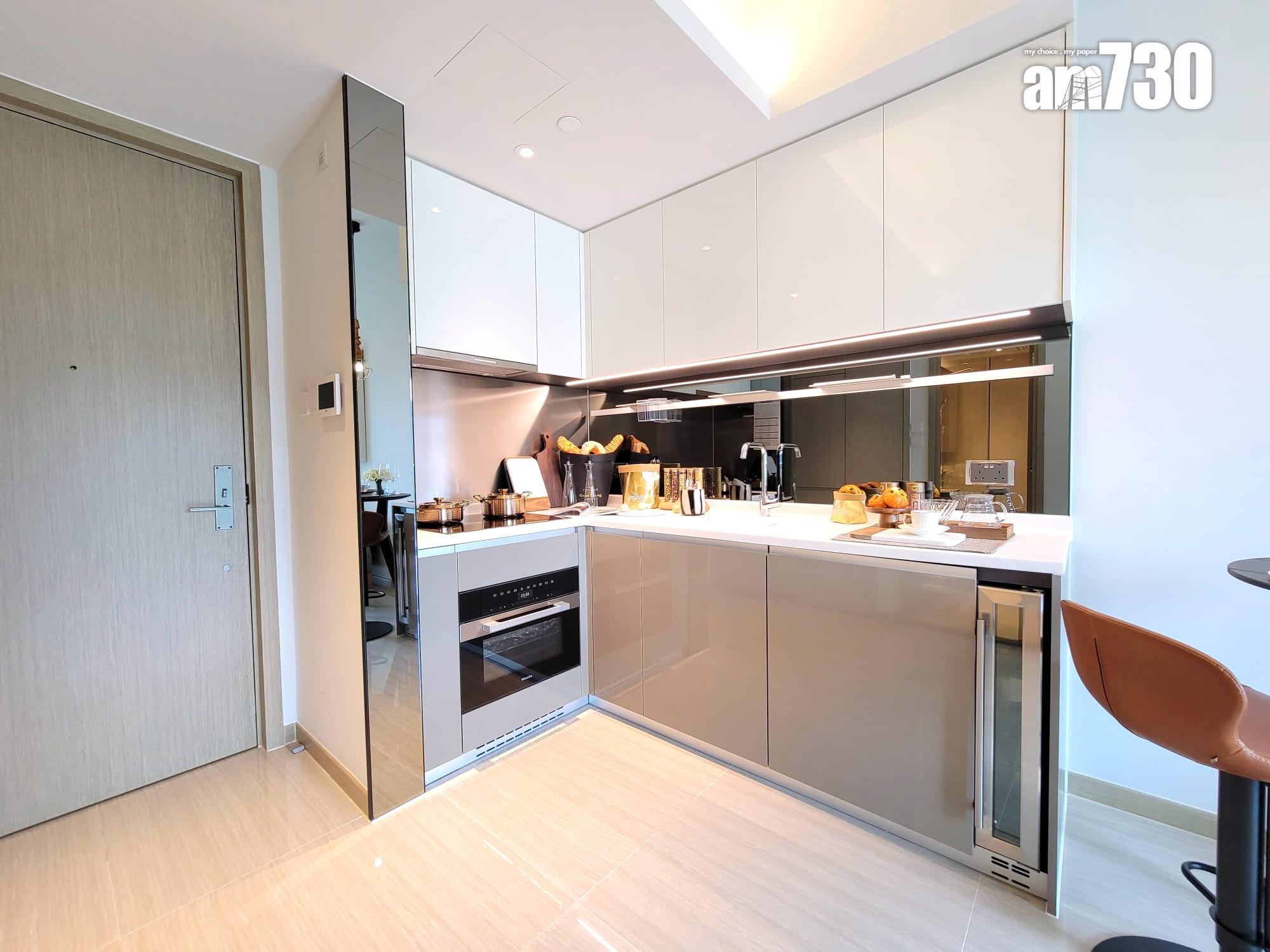 晉環示範單位|兩款風格連家具一房戶有得睇 浴室採雙門設計|多圖有片