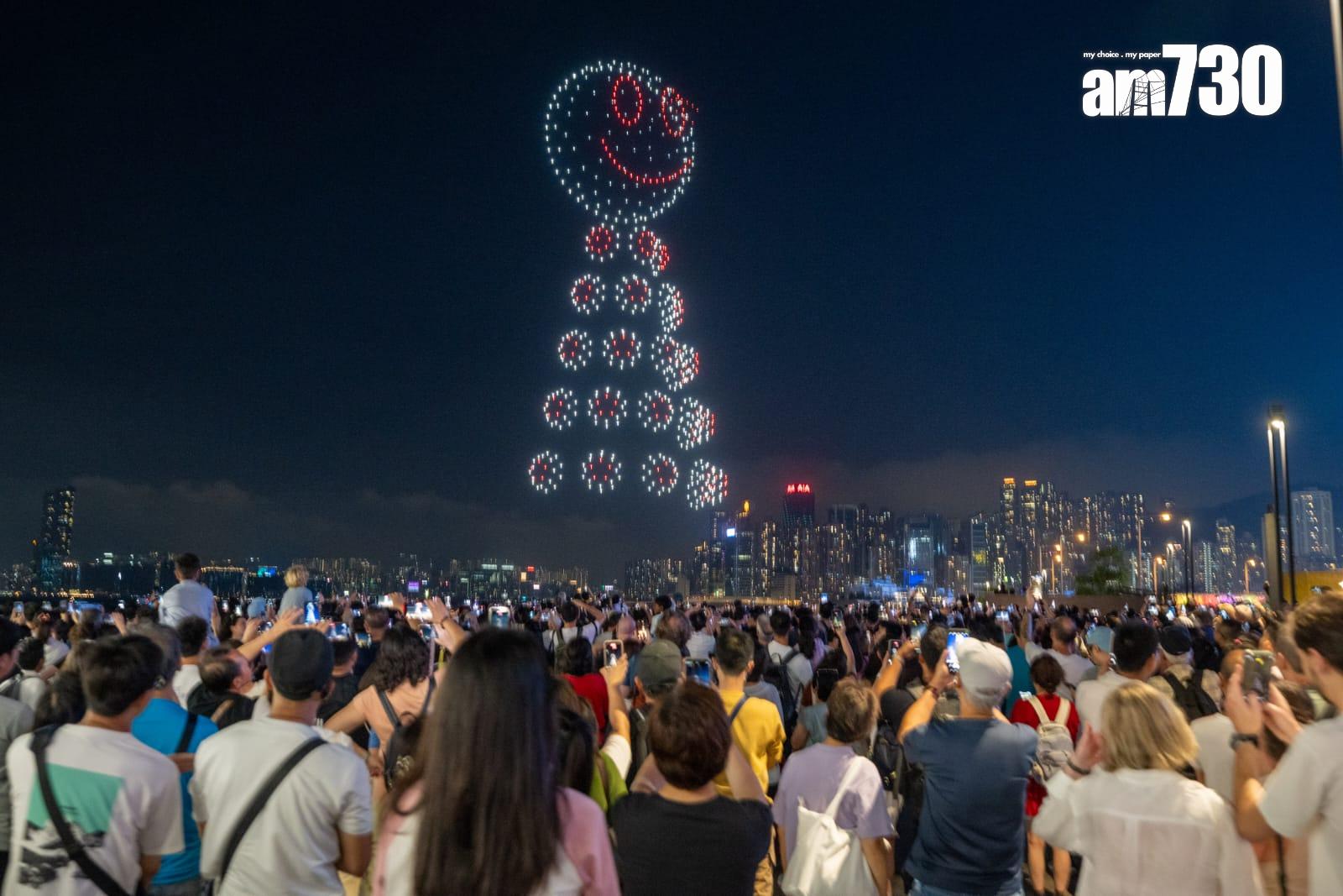 香港旅遊發展局佛誕太平清醮無人機表演。(陳奕釗攝)