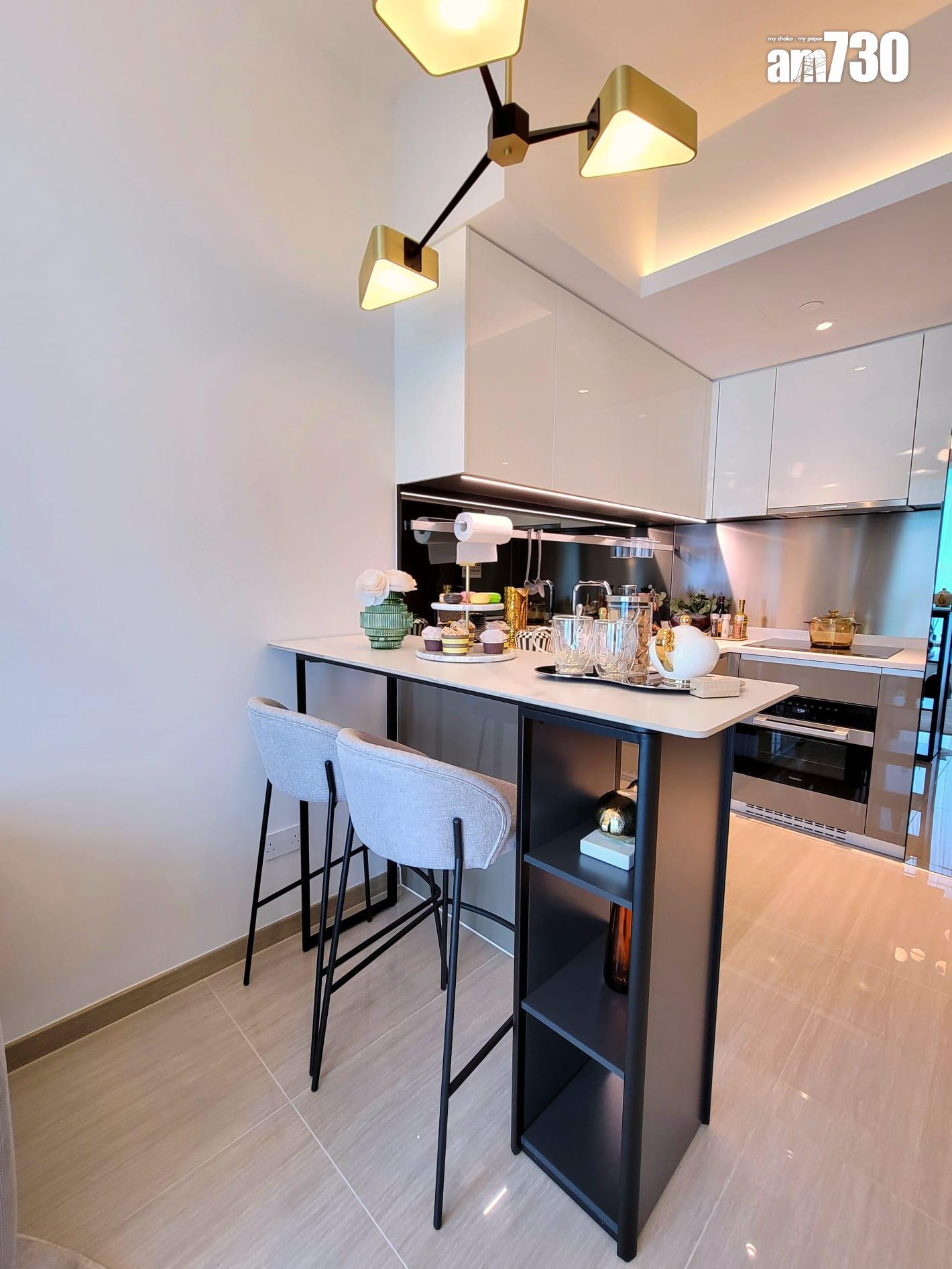 晉環示範單位|兩款風格連家具一房戶有得睇 浴室採雙門設計|多圖有片