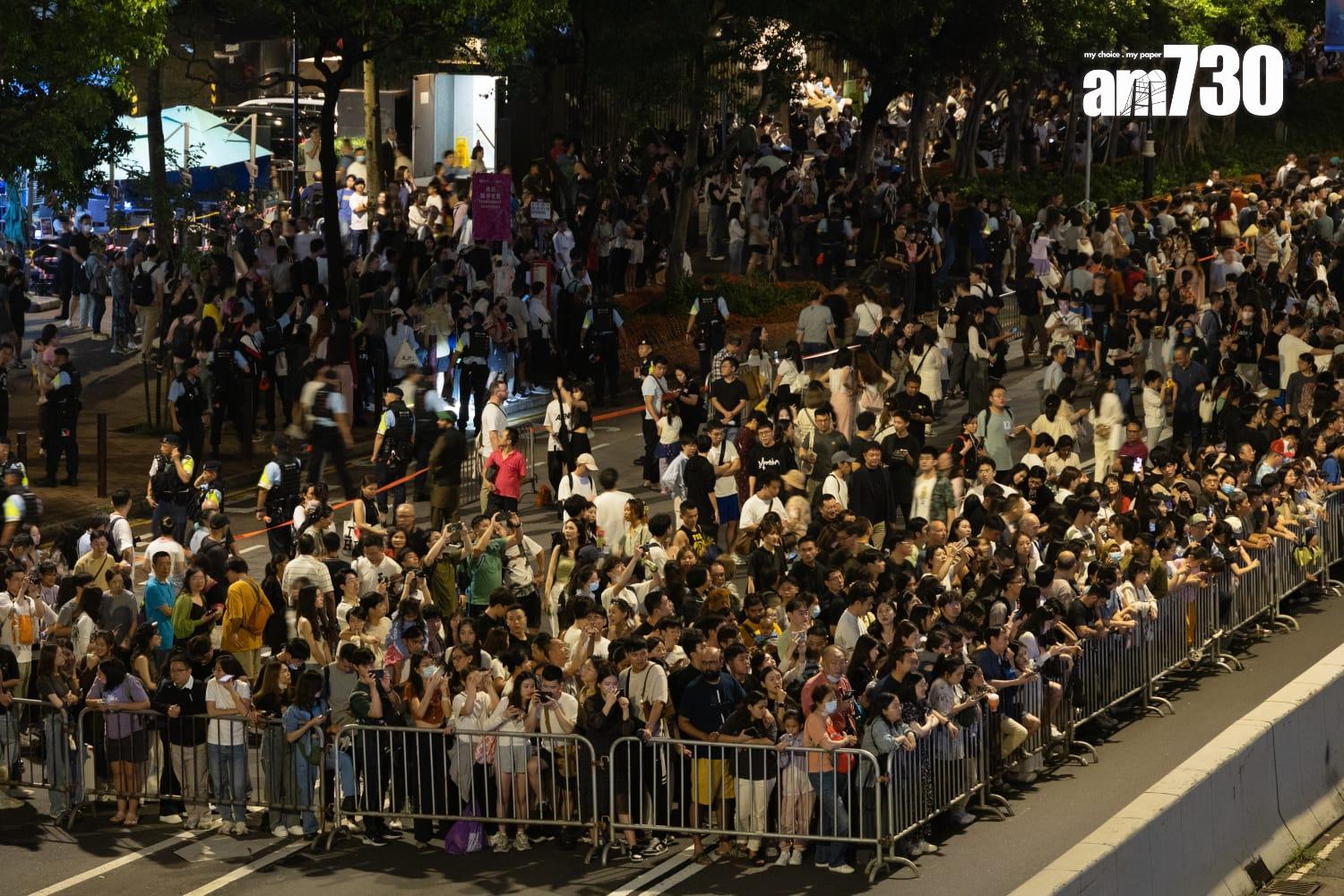 維港煙火表演如期舉行(蘇文傑攝)