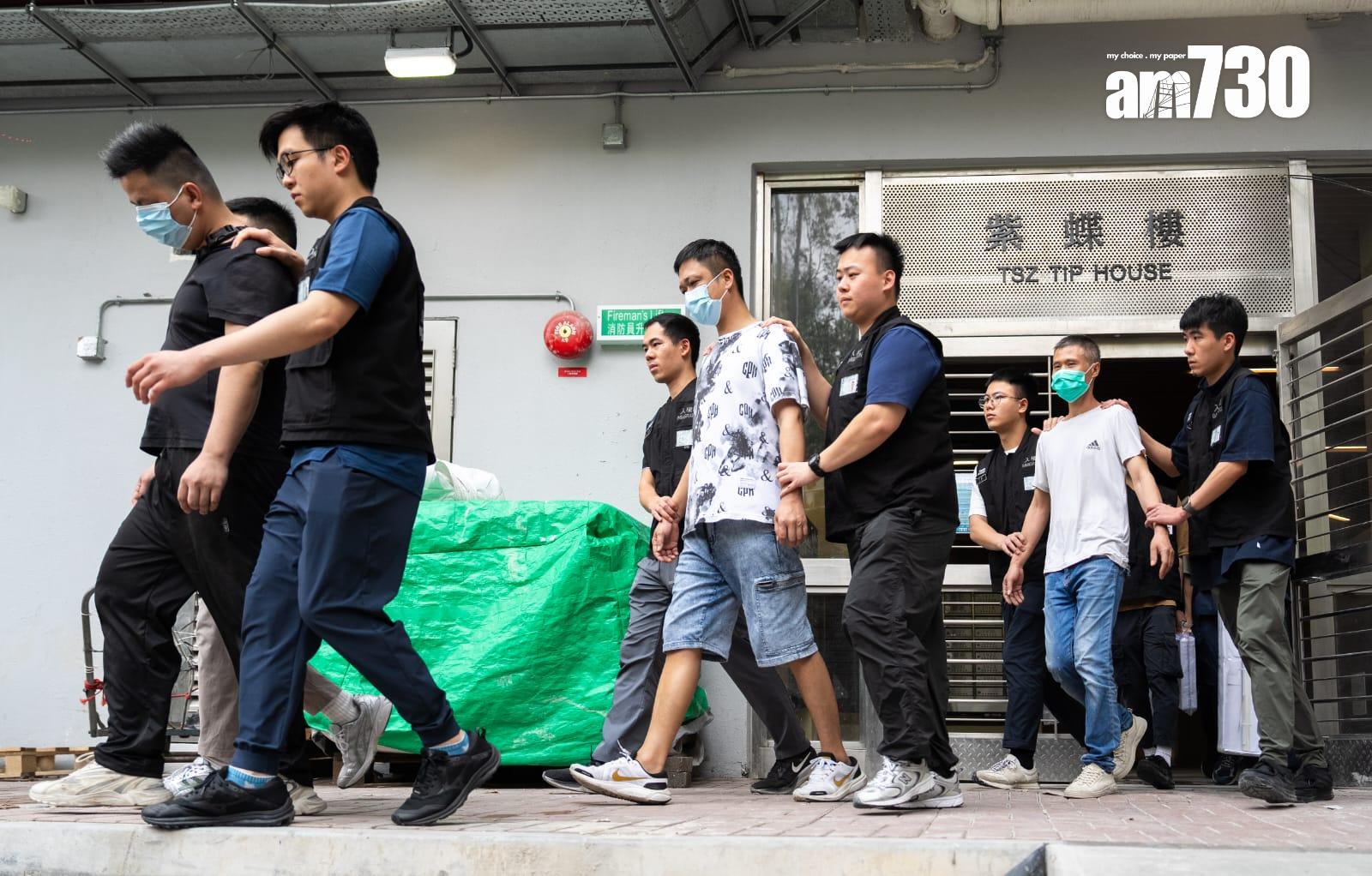 超平裝修費2萬元起招客,入境處大埔富蝶邨拘5名內地黑工。(林靄怡攝)