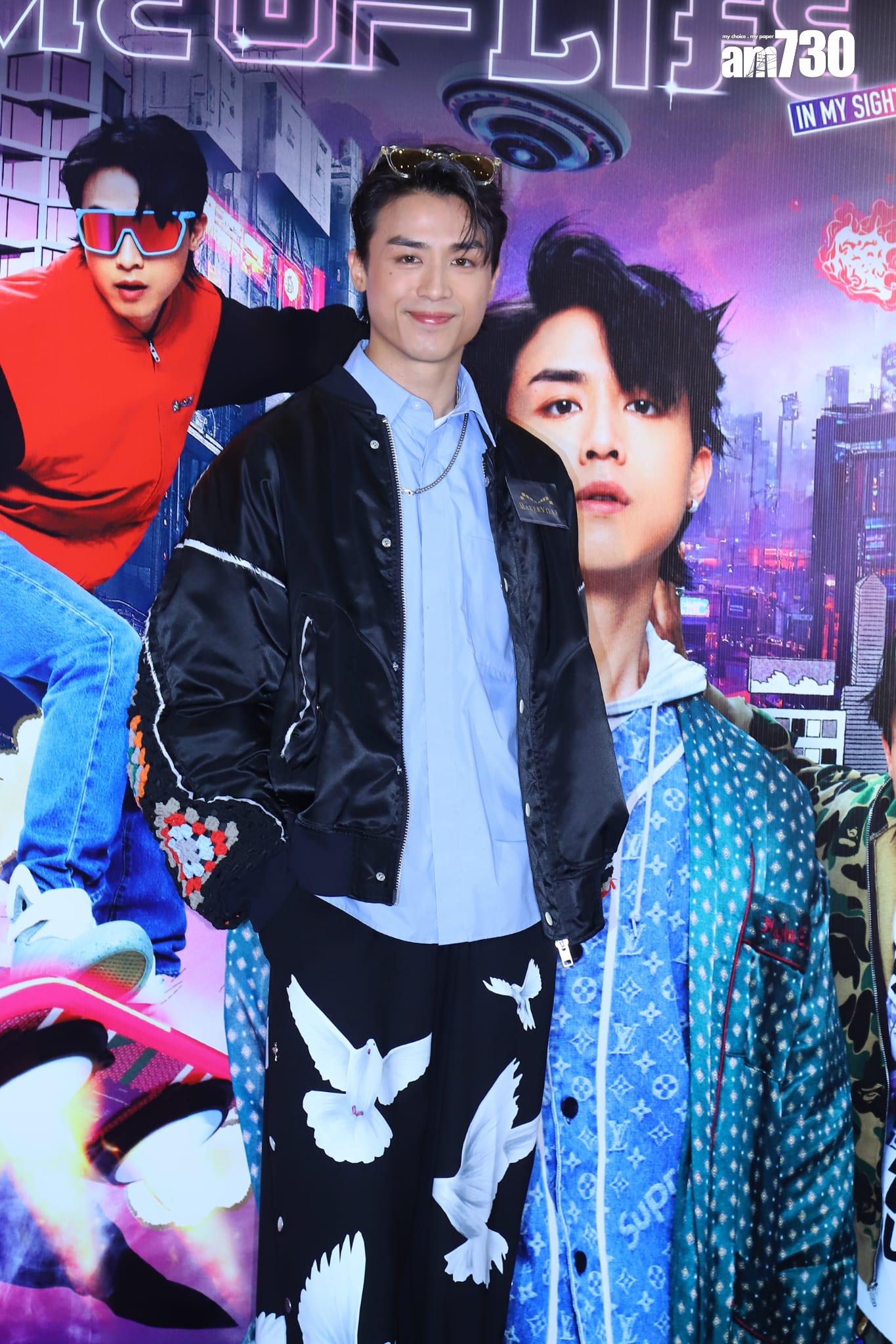 AK今日在記者會上宣布將於7月29日舉行首個個人演唱會。(羅錦鴻攝)