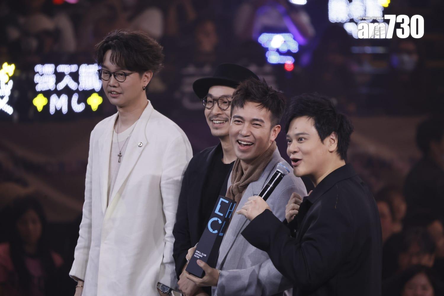 Dear Jane除了奪「Chill Club年度搖滾歌曲獎」及「Chill Club評審團表揚獎搖滾歌曲」。