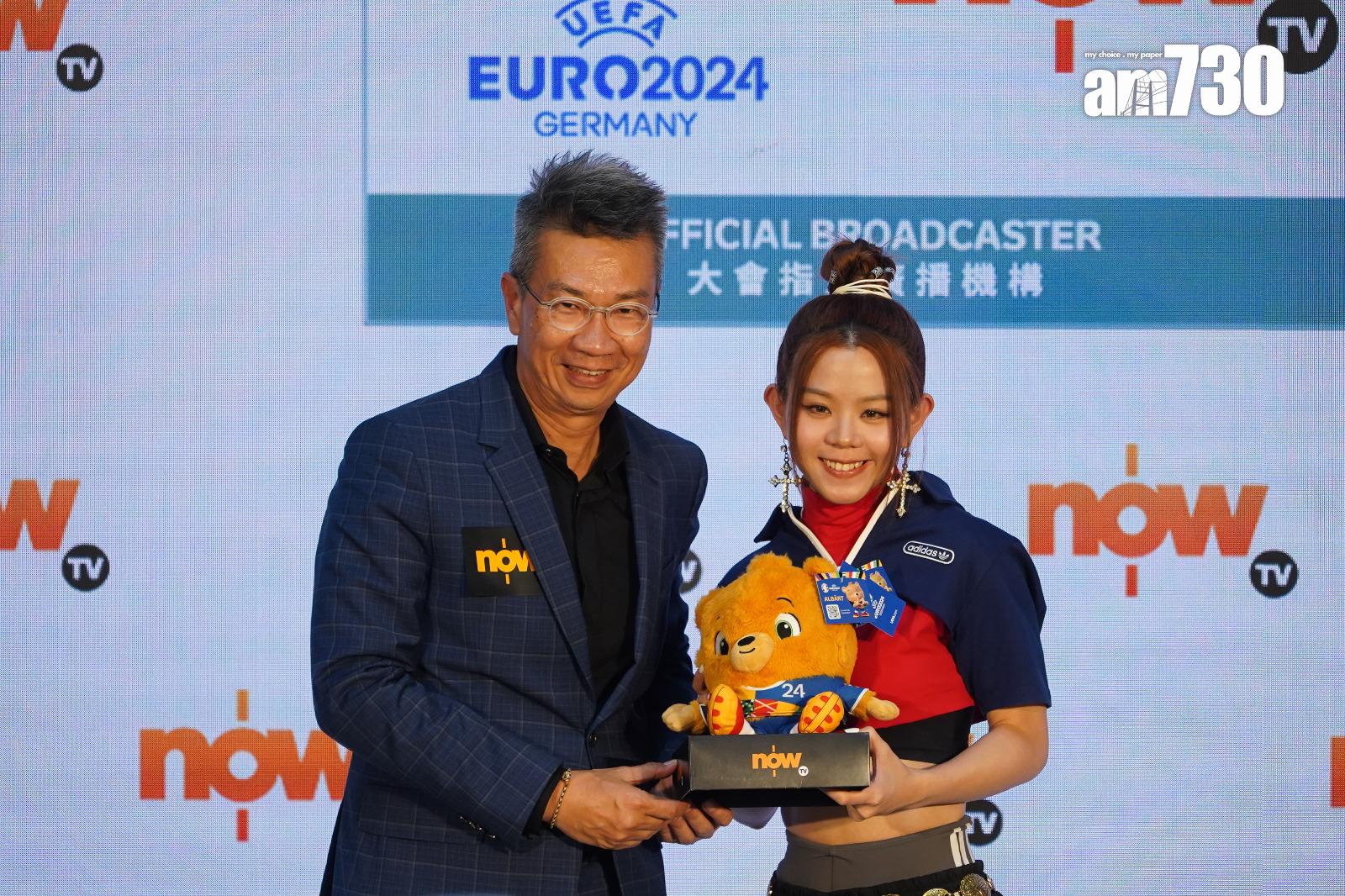 歐洲國家盃記者會,COLLAR的Gao指麥巴比球技出眾。(董立華攝)