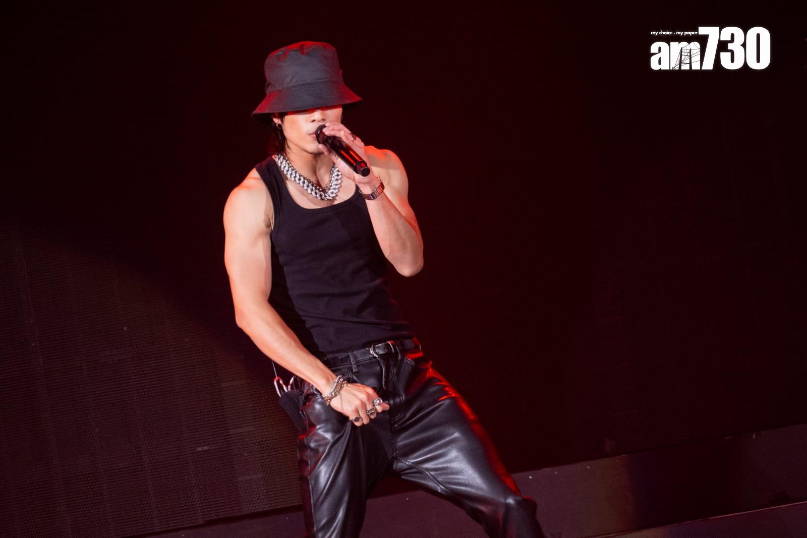 周殷廷在九展首開個人演唱會,大騷舞技。(陳奕釗攝)