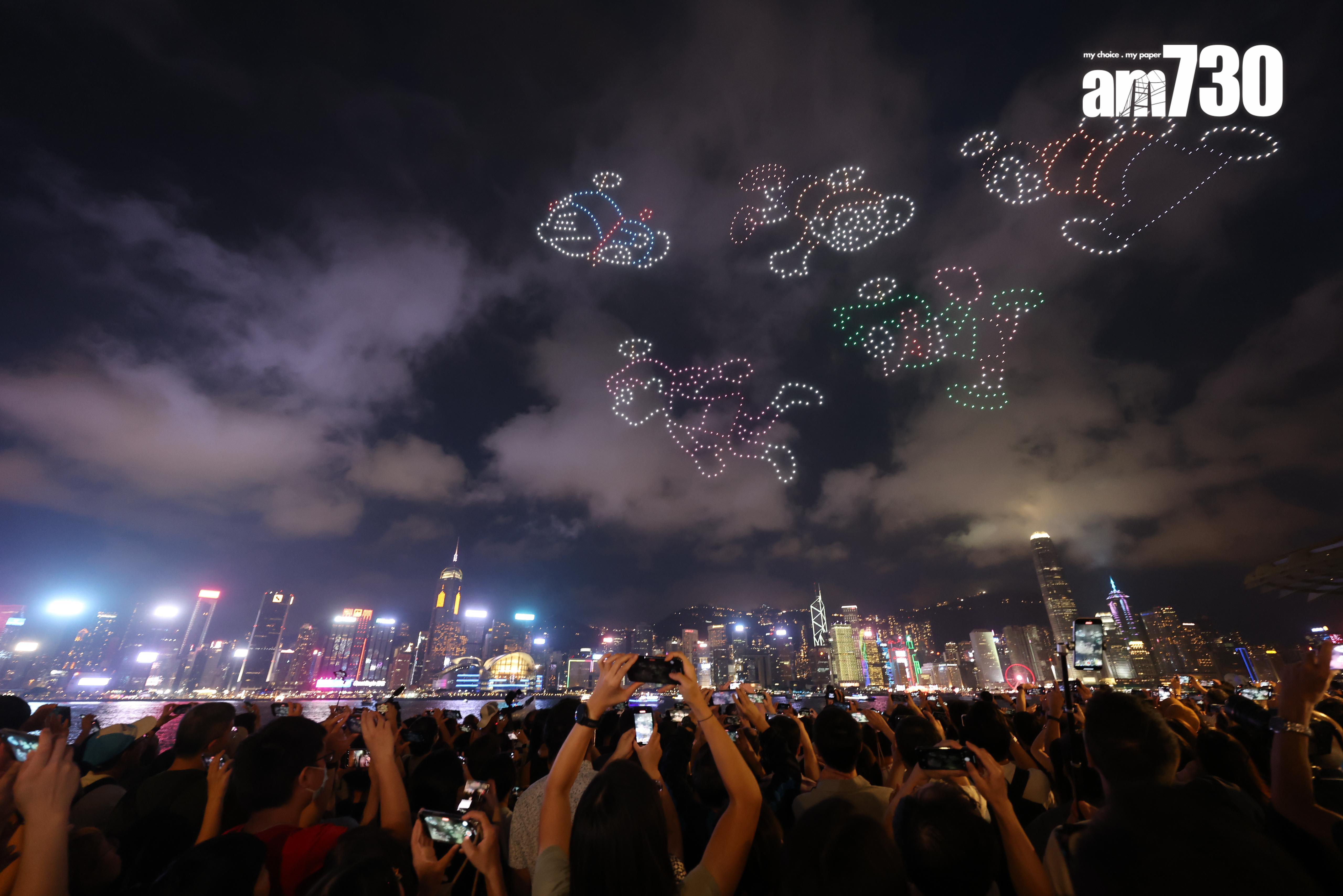 多啦A夢無人機匯演