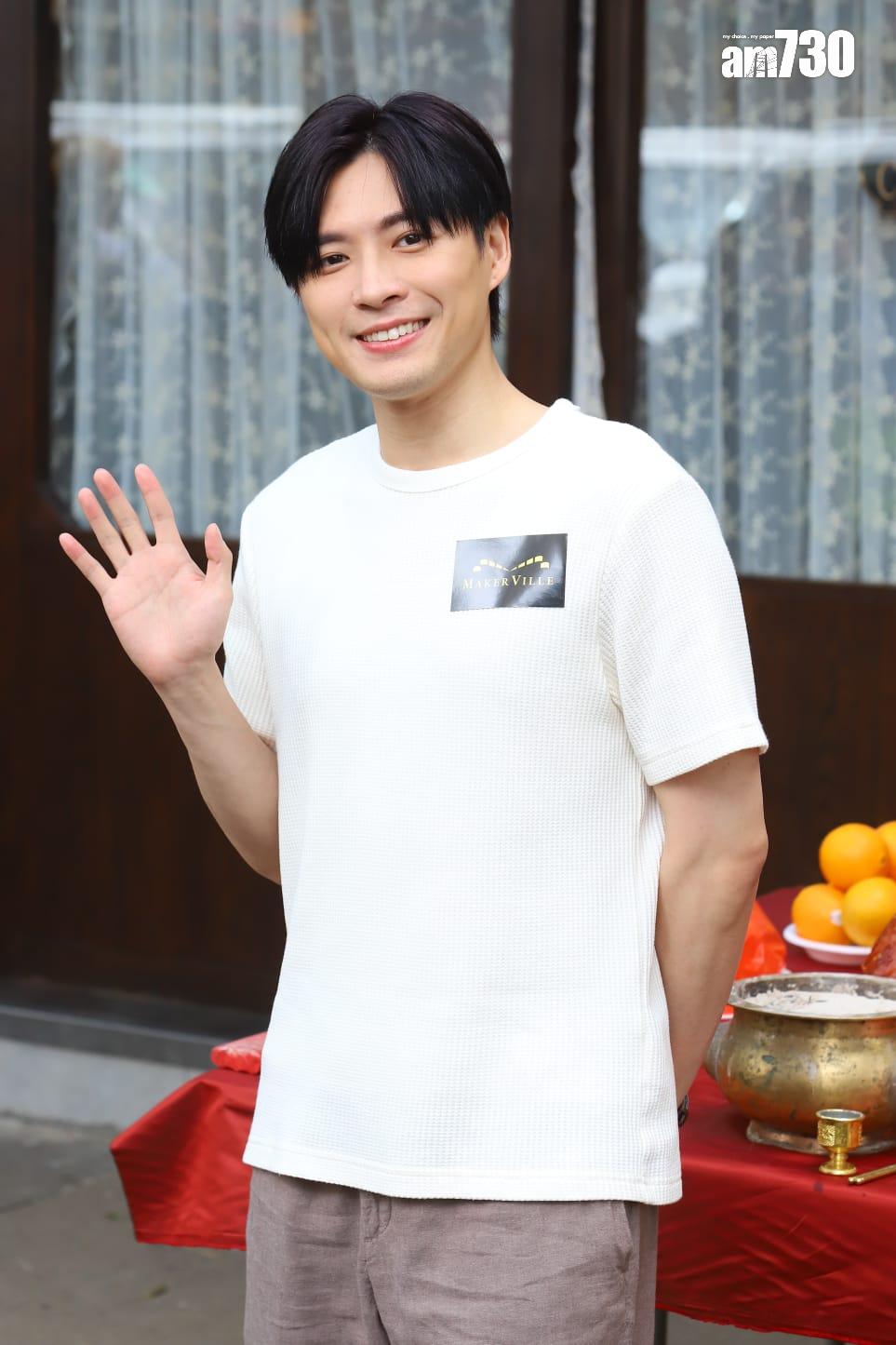 《麻甩媽咪》開鏡拜神儀式。(羅錦鴻攝)