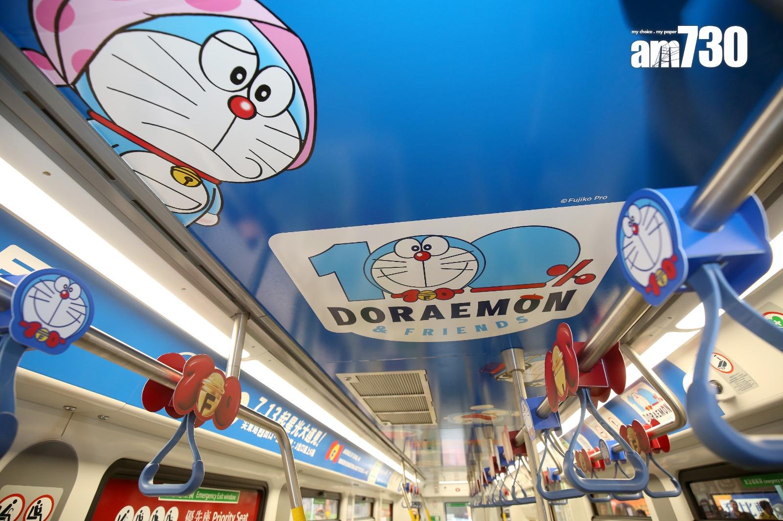 多啦A夢主題列車 (董立華攝)