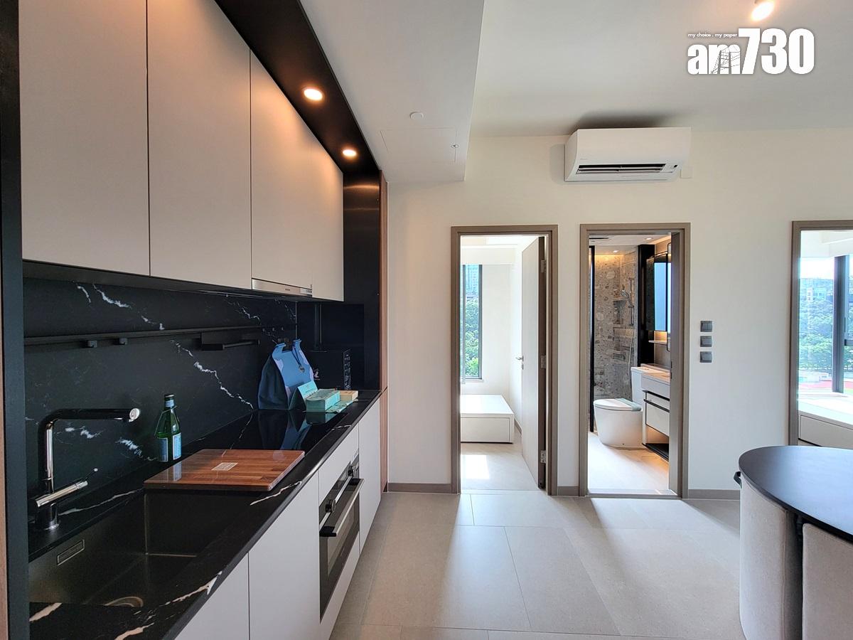 University Hill示範單位|直擊高層兩房及三房 景觀多元 一款更附設家具|多圖有片