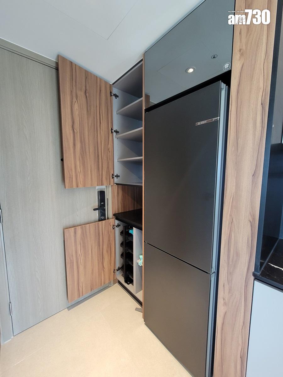 University Hill示範單位|直擊高層兩房及三房 景觀多元 一款更附設家具|多圖有片