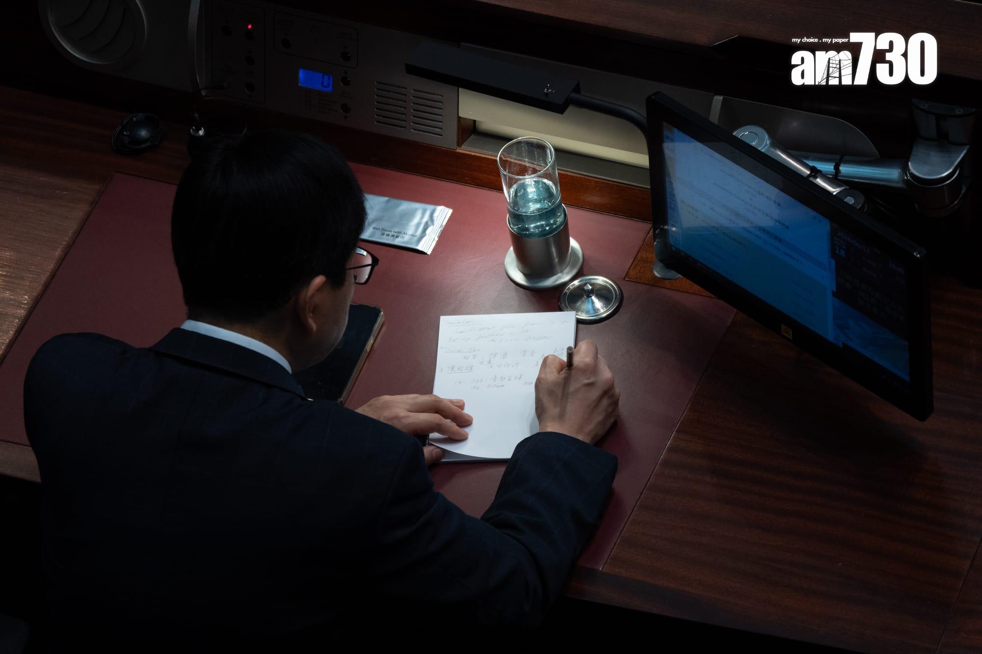 立法會行政長官互動交流答問會(林靄怡攝)