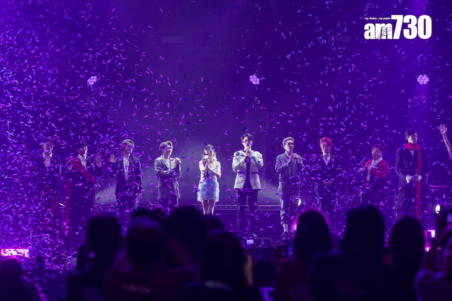 JESSICA與MIRROR和ERROR成員大合唱,結束音樂會《Katch the POP》音樂會。(蘇文傑攝)