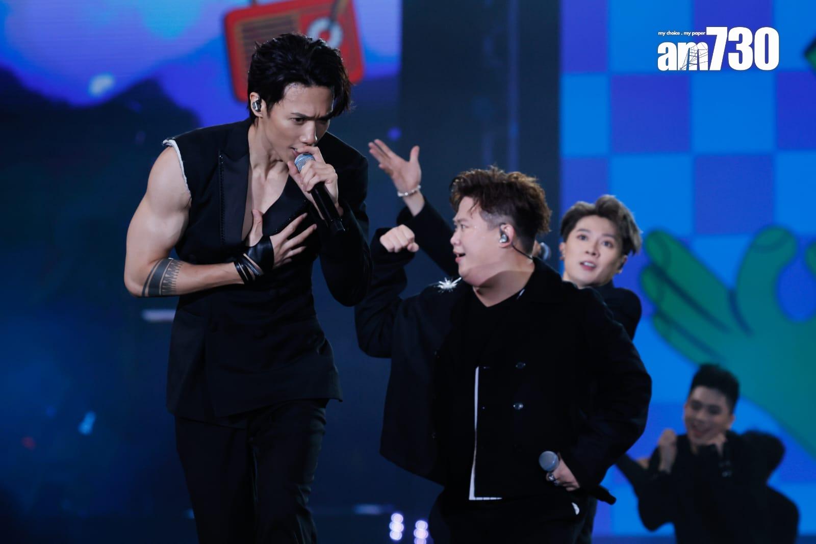 Stanley在《Katch the POP》音樂會奉上跳唱新歌,並直落與Frankie、肥仔和Dee哥獻上多首跳唱歌。(蘇文傑攝)