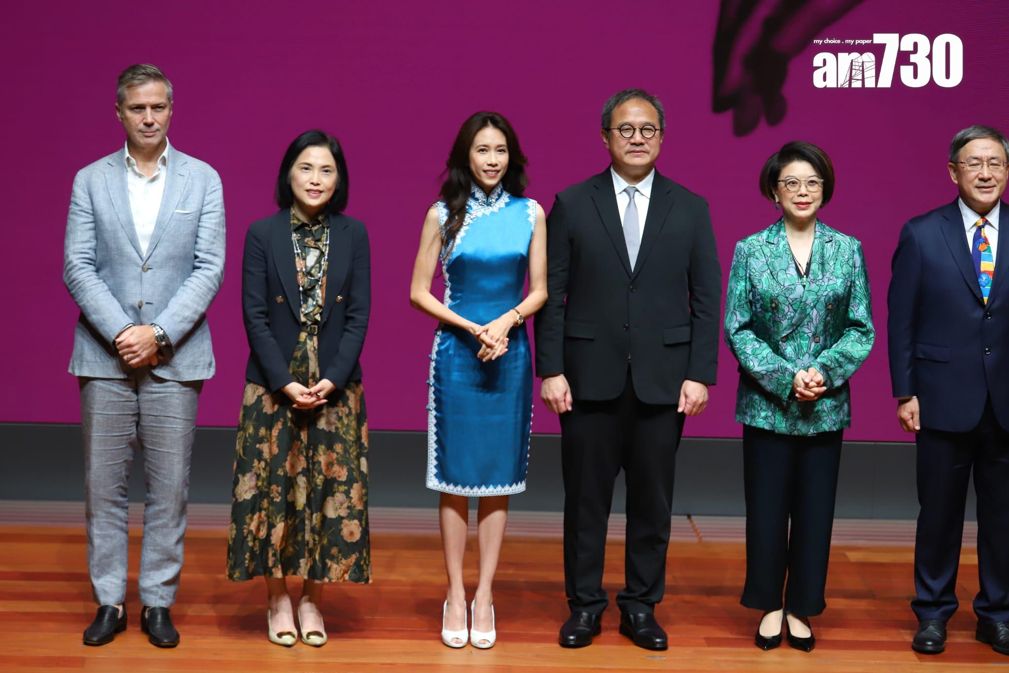 莫文蔚穿上法國喱士圍邊的旗袍出席活動。(羅錦鴻攝)