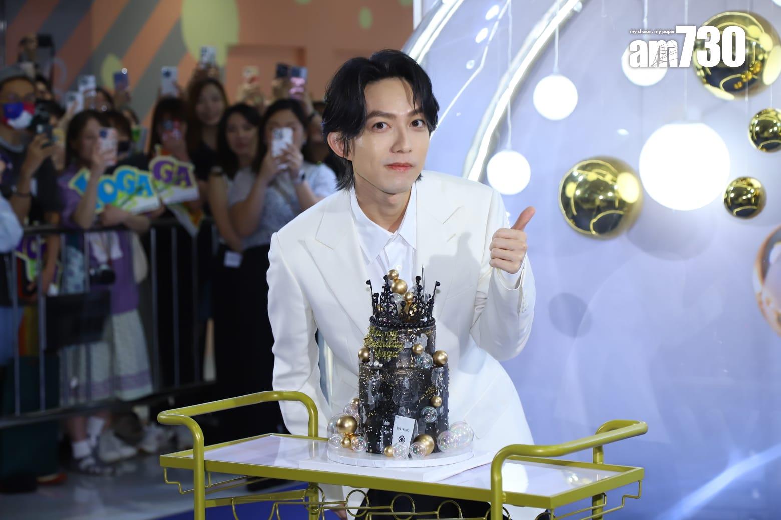 林宥嘉將於7月1 日迎來37歲生日,他今日出席品牌活動獲送蛋糕預祝生日。(羅錦鴻攝)