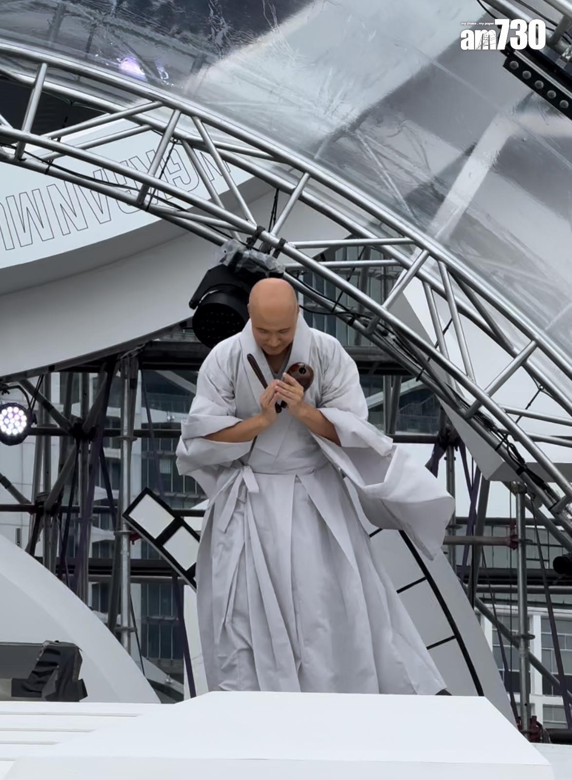 電音和尚「日進大師」為S2O亞洲潑水音樂節香港站打頭陣炒熱氣氛。