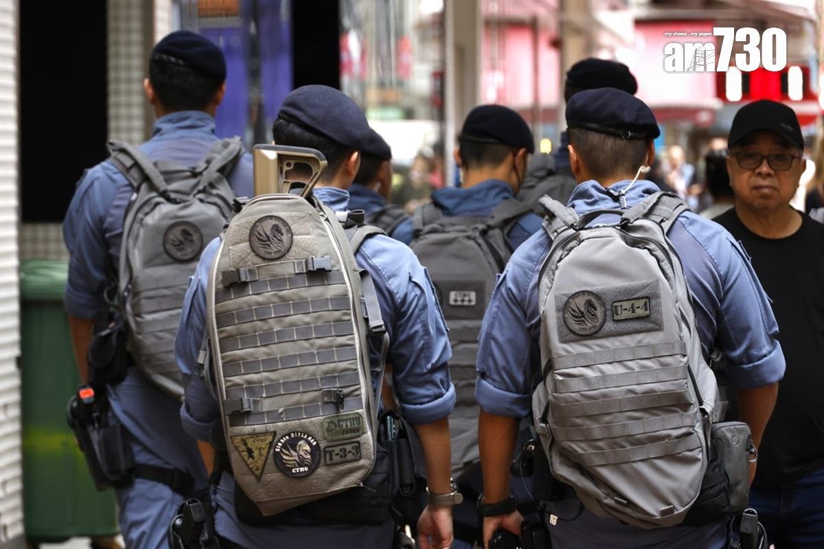 有反恐特勤隊在銅鑼灣一帶巡邏。(林俊源攝)