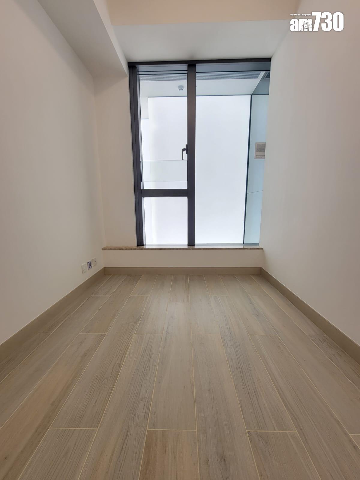 意嵐示範單位|一房及兩房採開廚設計 淺木色儲物櫃空間足|多圖有片