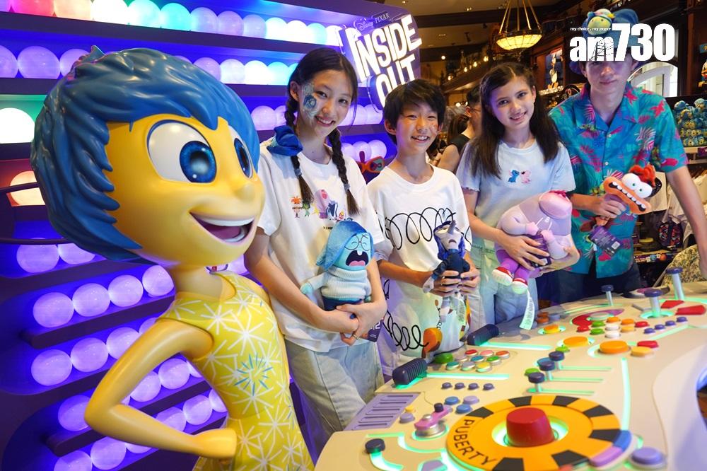 大街百貨店更設有全新拍照點,還原「控制台」之餘,粉絲更可根據自己情緒跟相關的「記憶球」自拍留念!