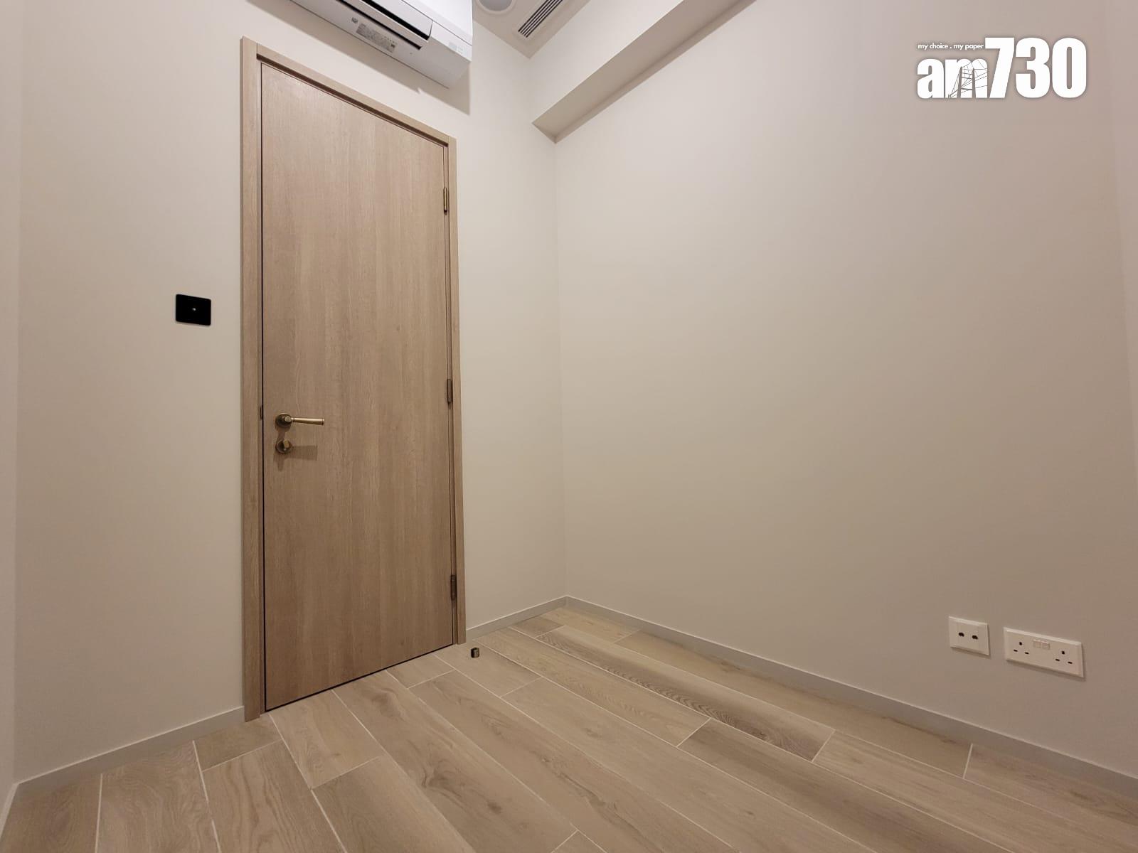 柏蔚森I示範單位|560呎交樓標準三房套曝光 客廳寬敞易擺家具(多圖有片)|啟德新盤